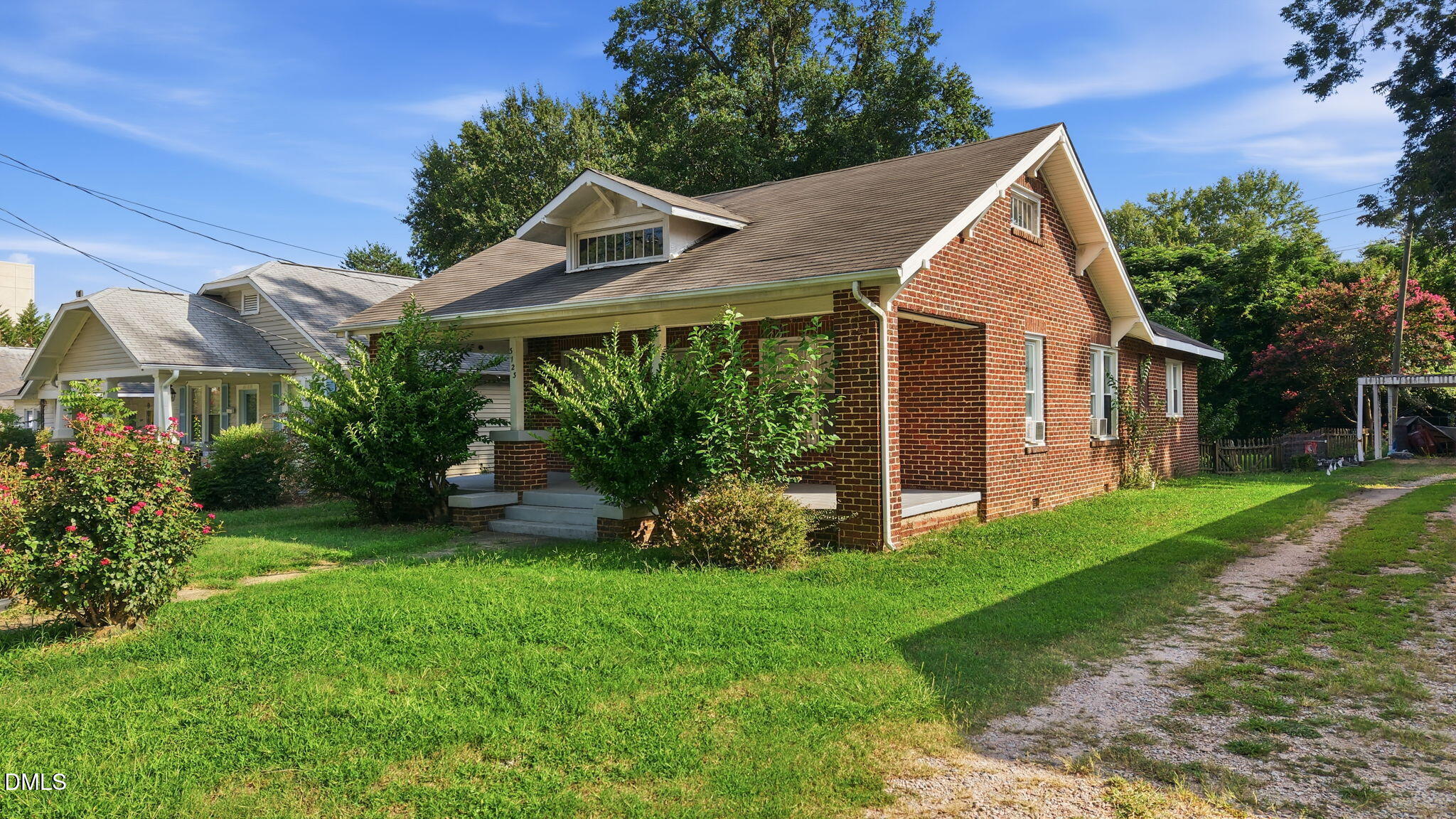 3123 Stanhope Avenue Property Photo 2