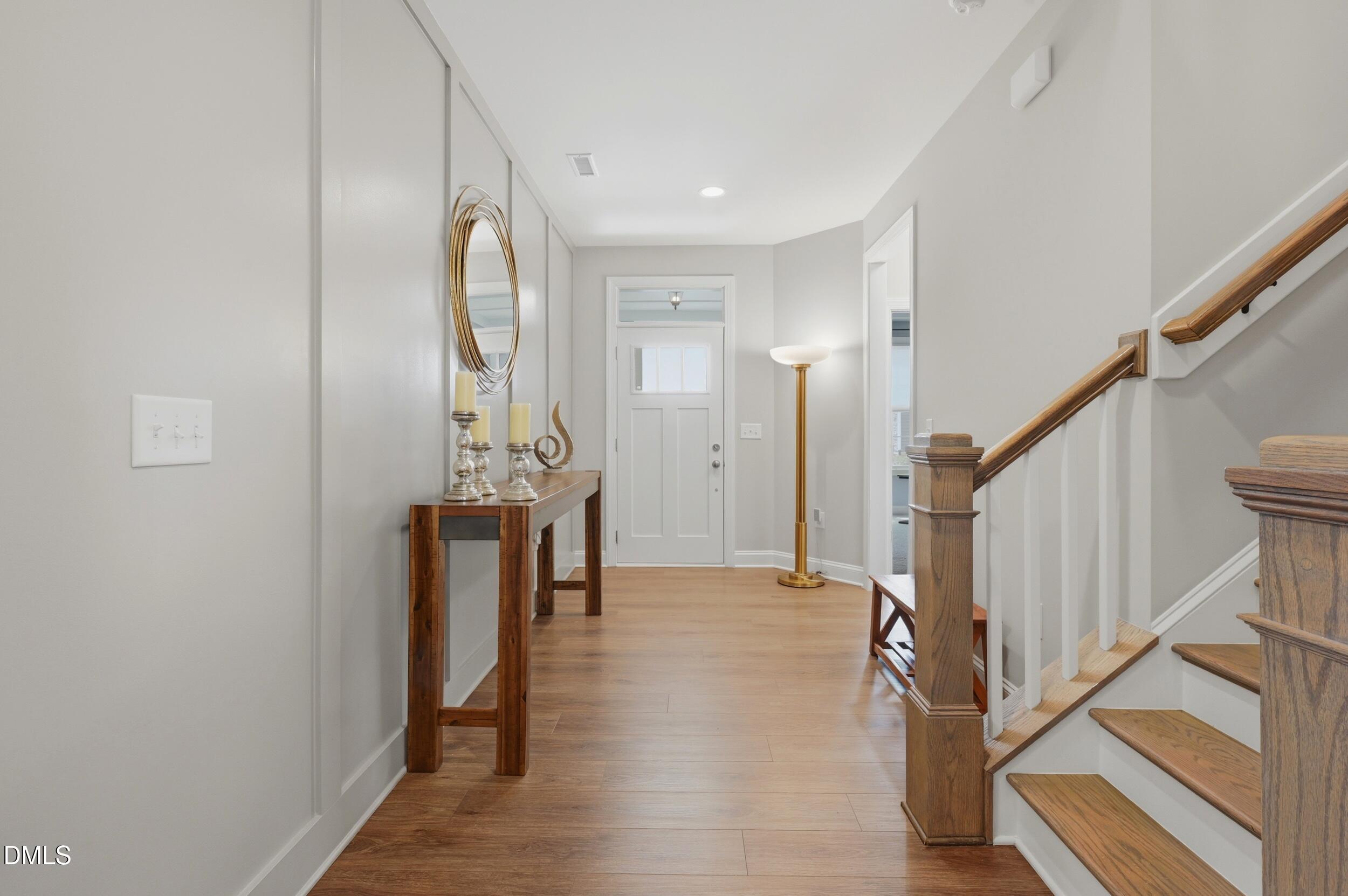 2501 Maplemere Court Property Photo 7