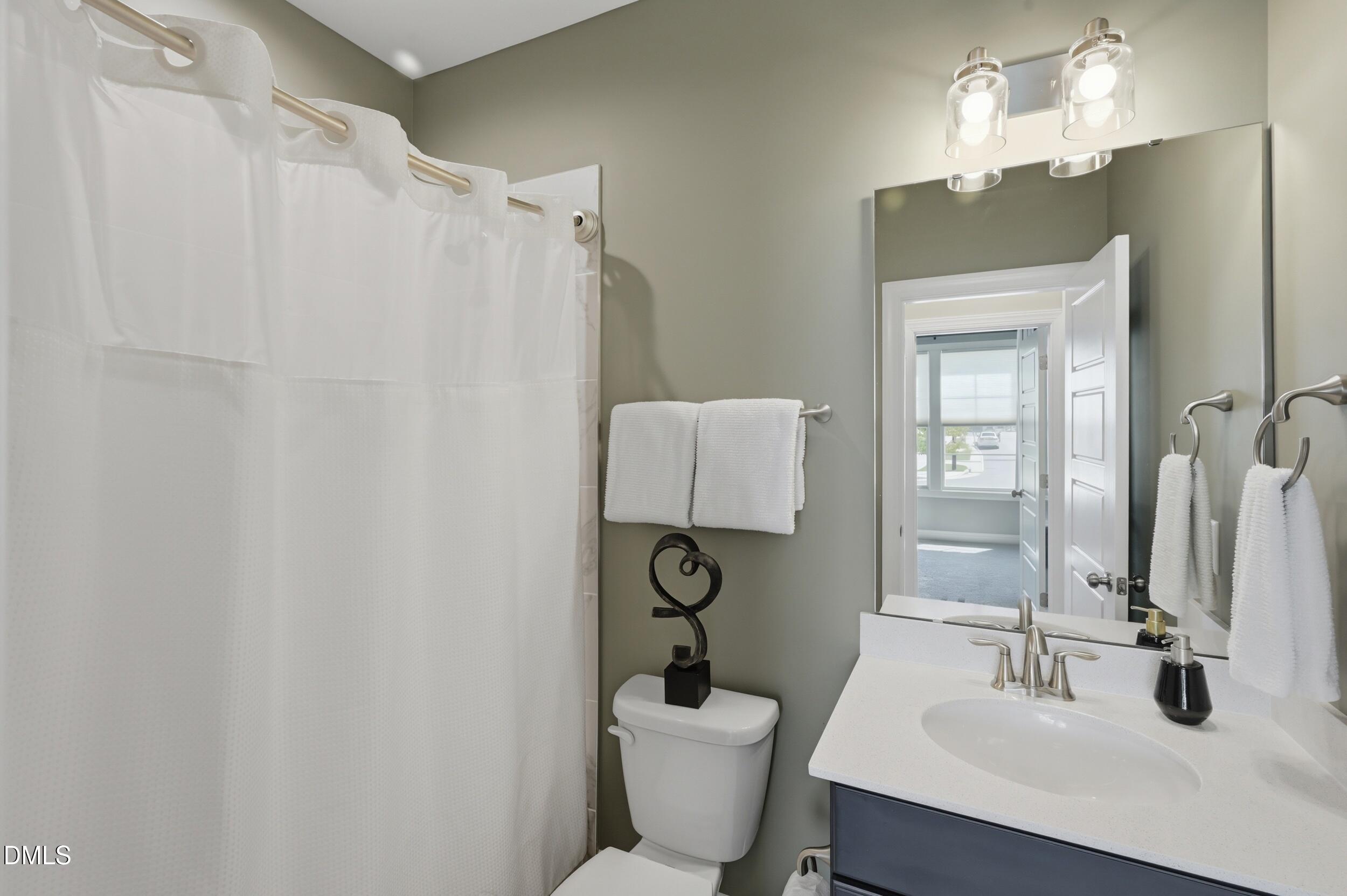 2501 Maplemere Court Property Photo 24