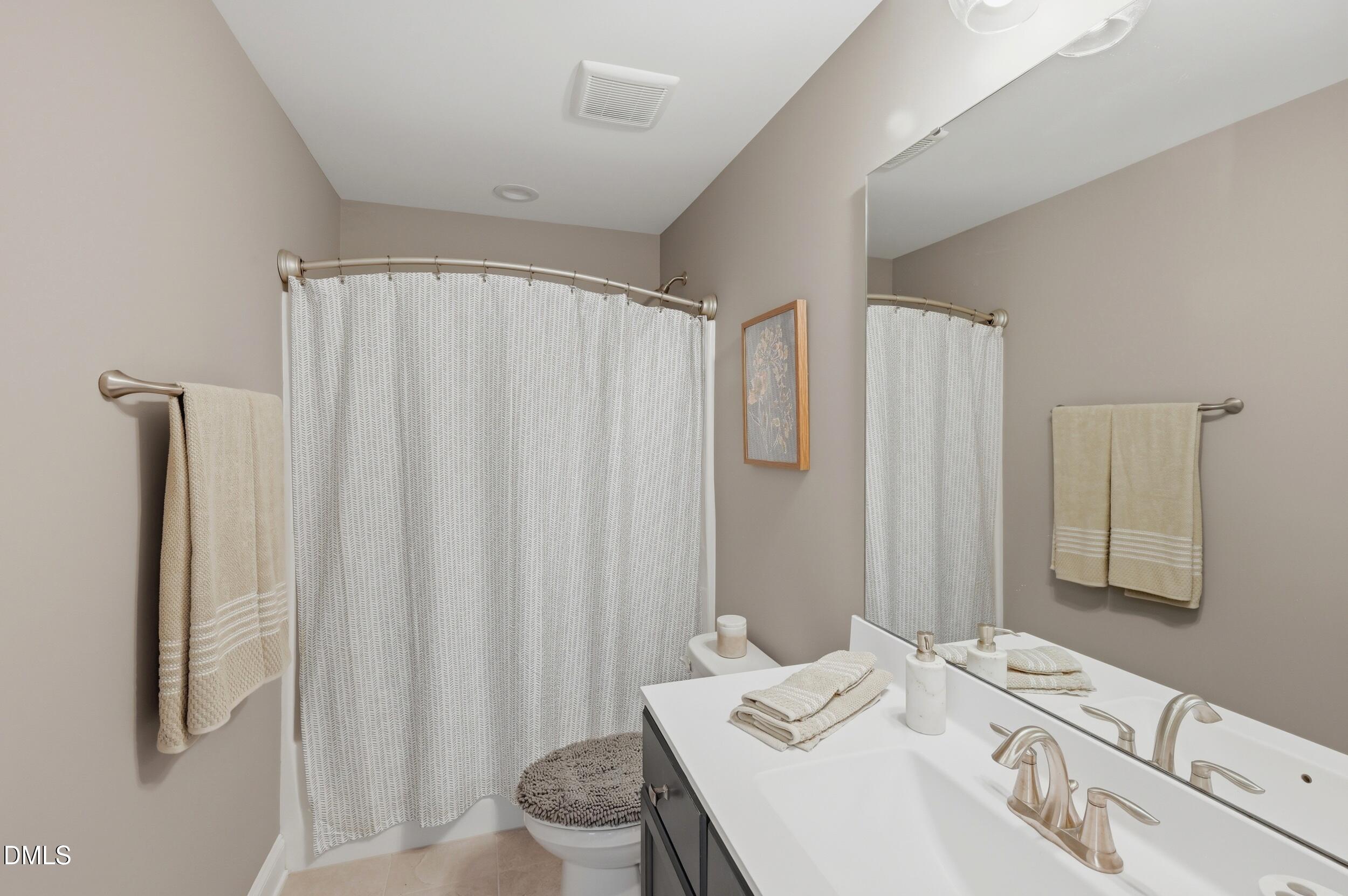 2501 Maplemere Court Property Photo 28