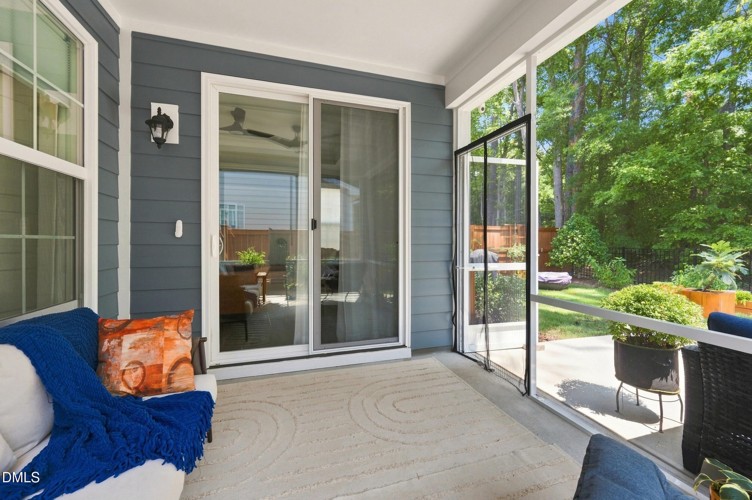 2501 Maplemere Court Property Photo 34