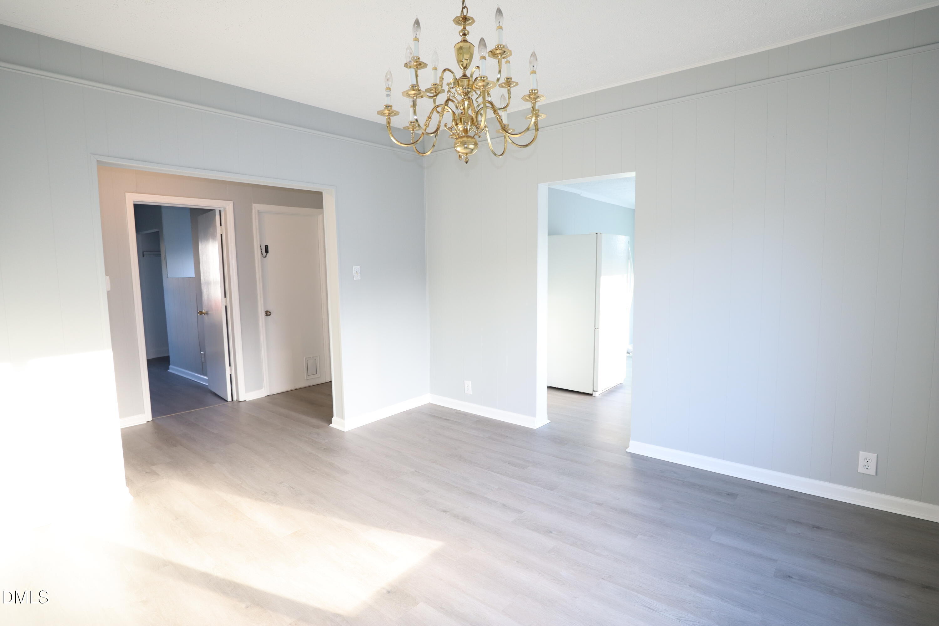 994 Burton Street Property Photo 10