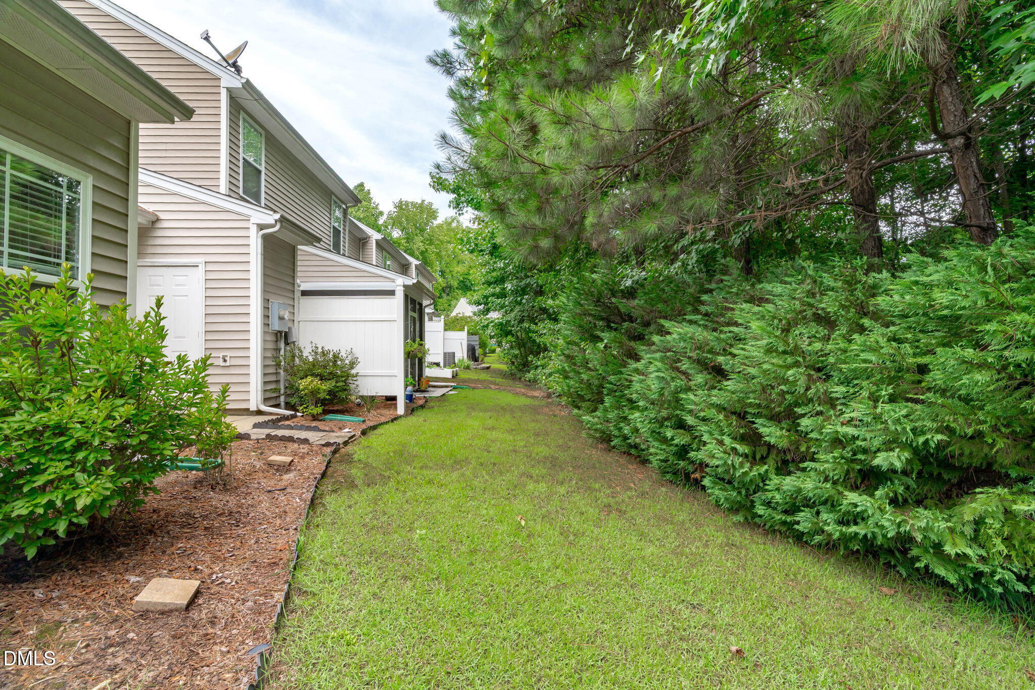 631 Whitetail Creek Way Property Photo 22