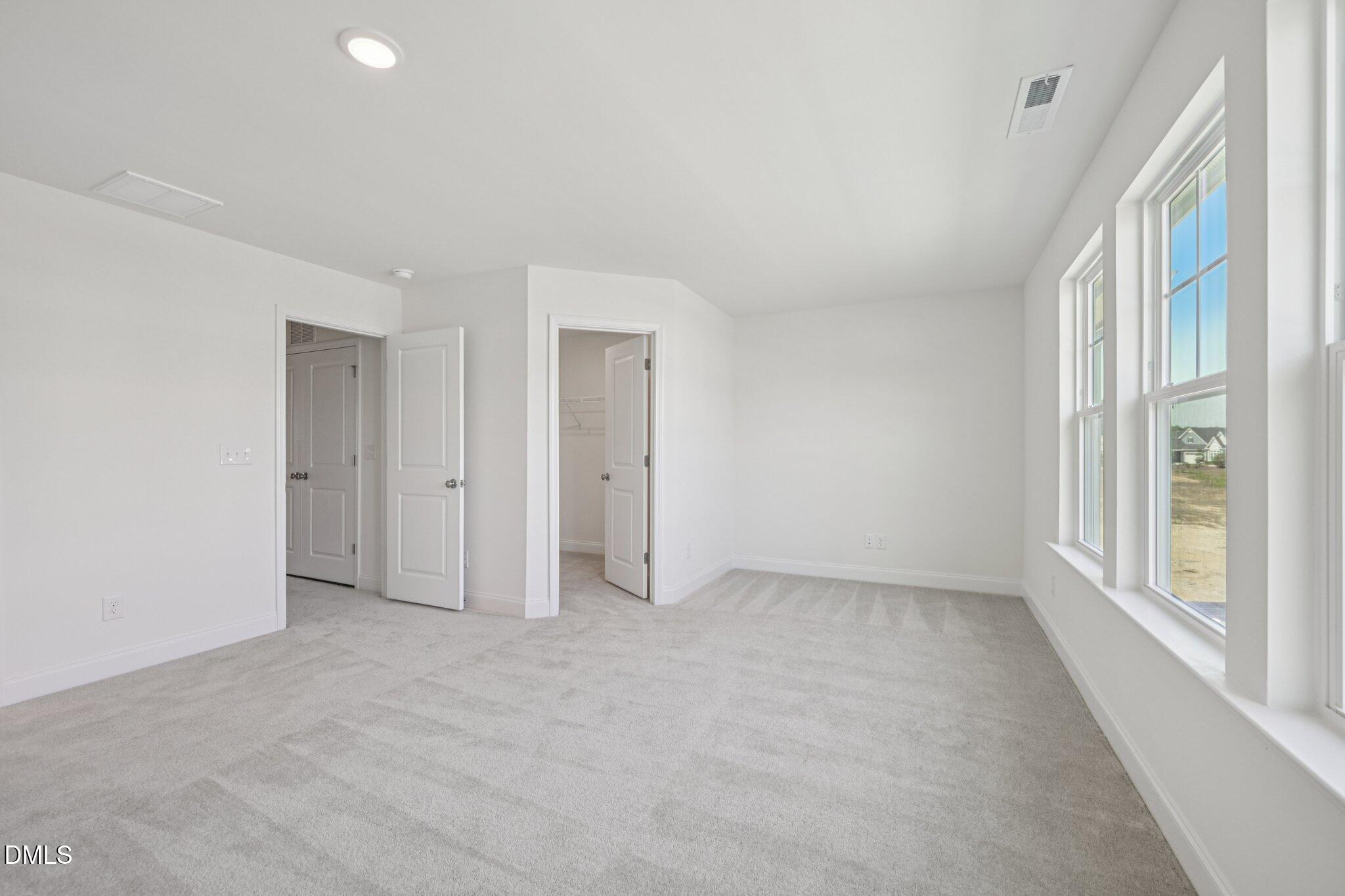 658 Sefton Park Drive Property Photo 13