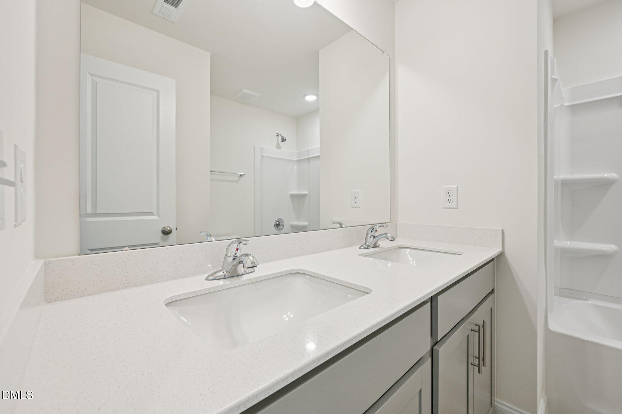 658 Sefton Park Drive Property Photo 22