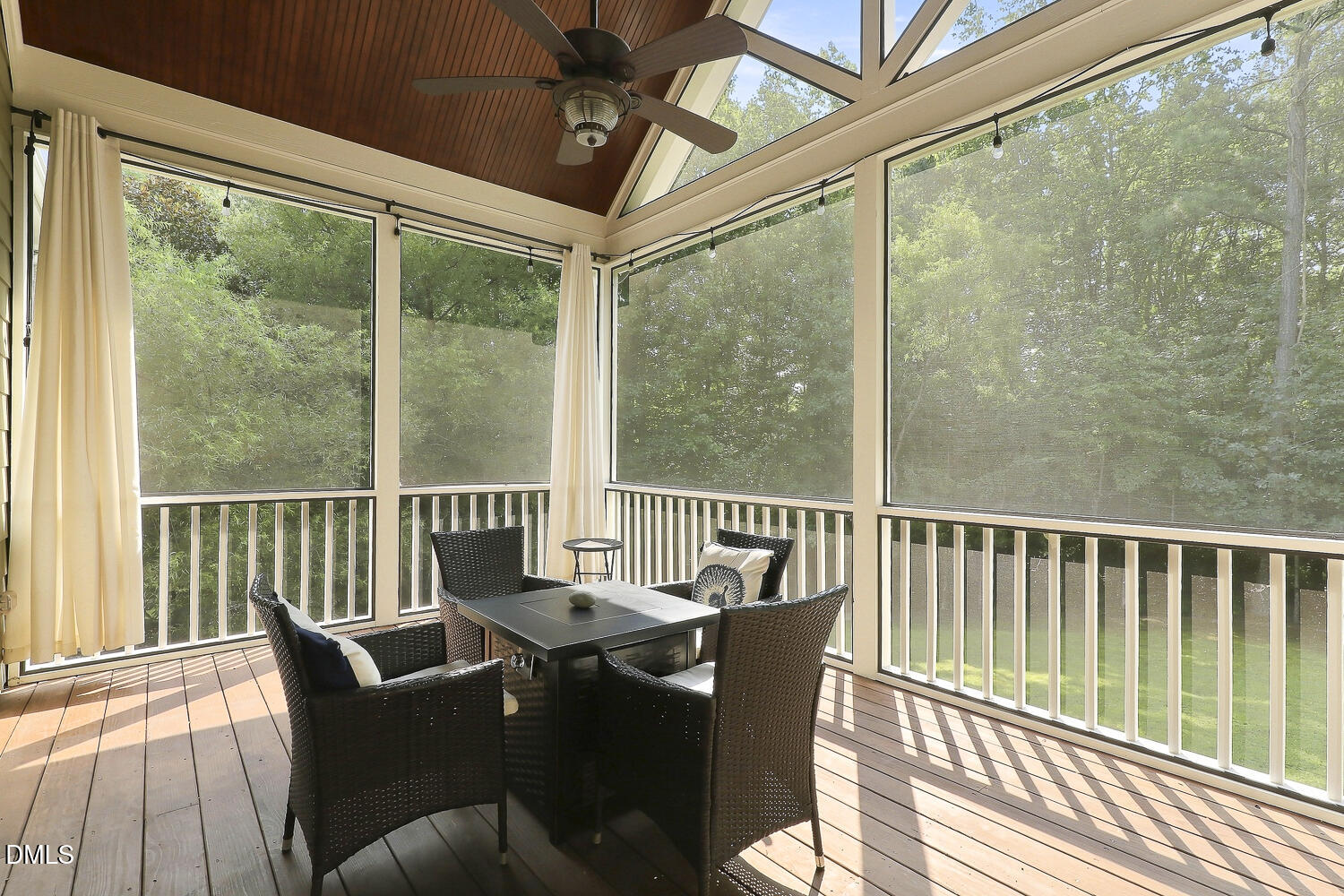 105 Bellagio Drive Property Photo 43