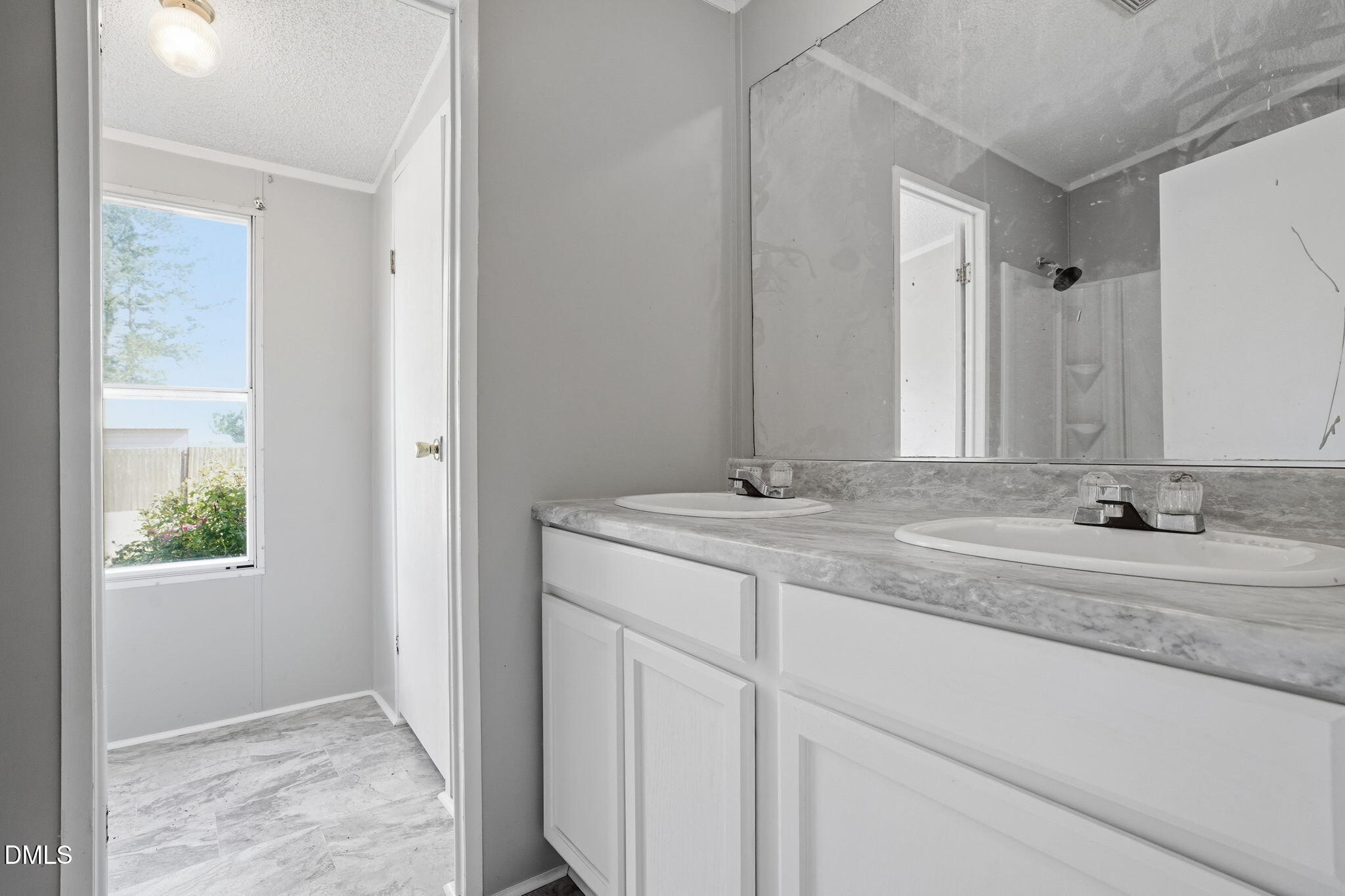 51 Chrystal Way Property Photo 32