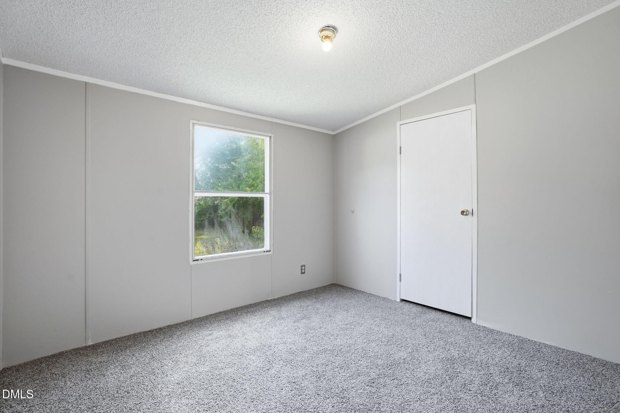 51 Chrystal Way Property Photo 34