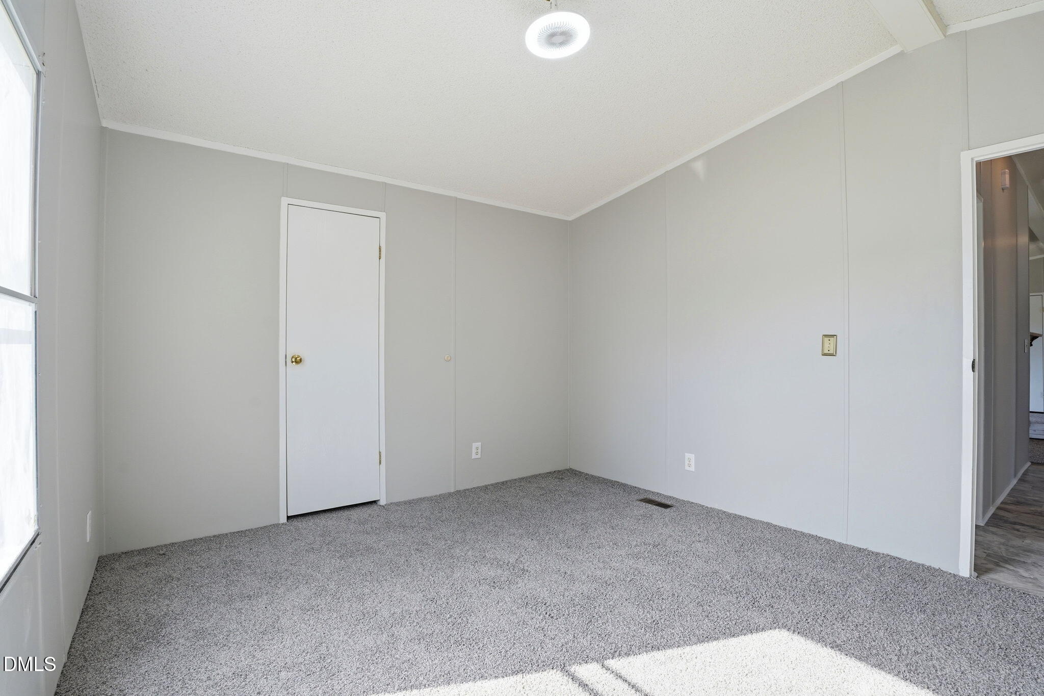51 Chrystal Way Property Photo 37