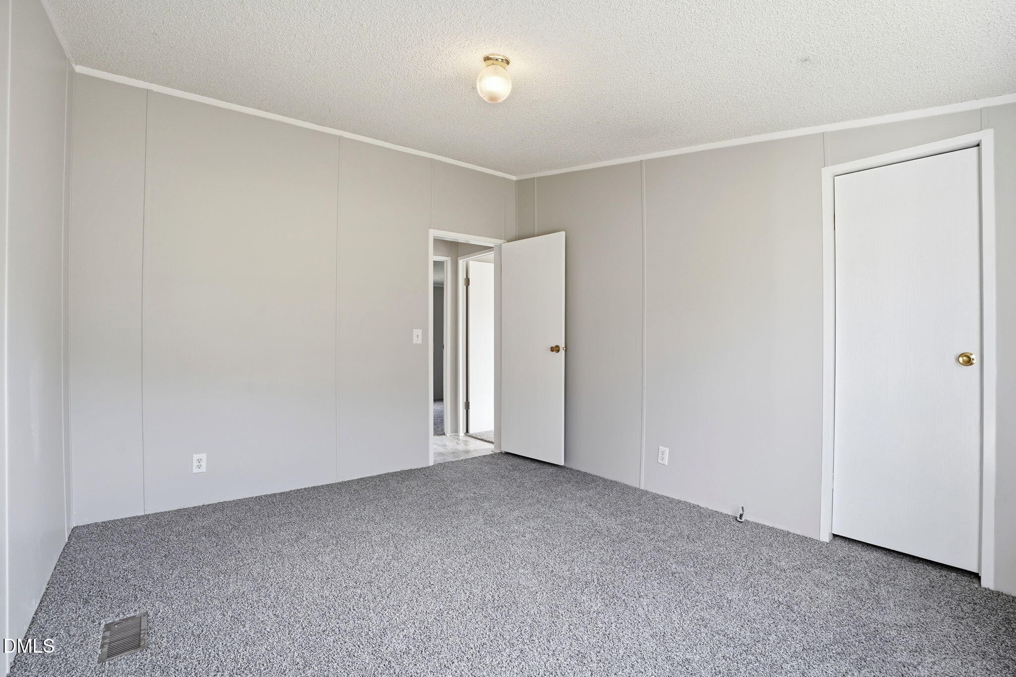 51 Chrystal Way Property Photo 40