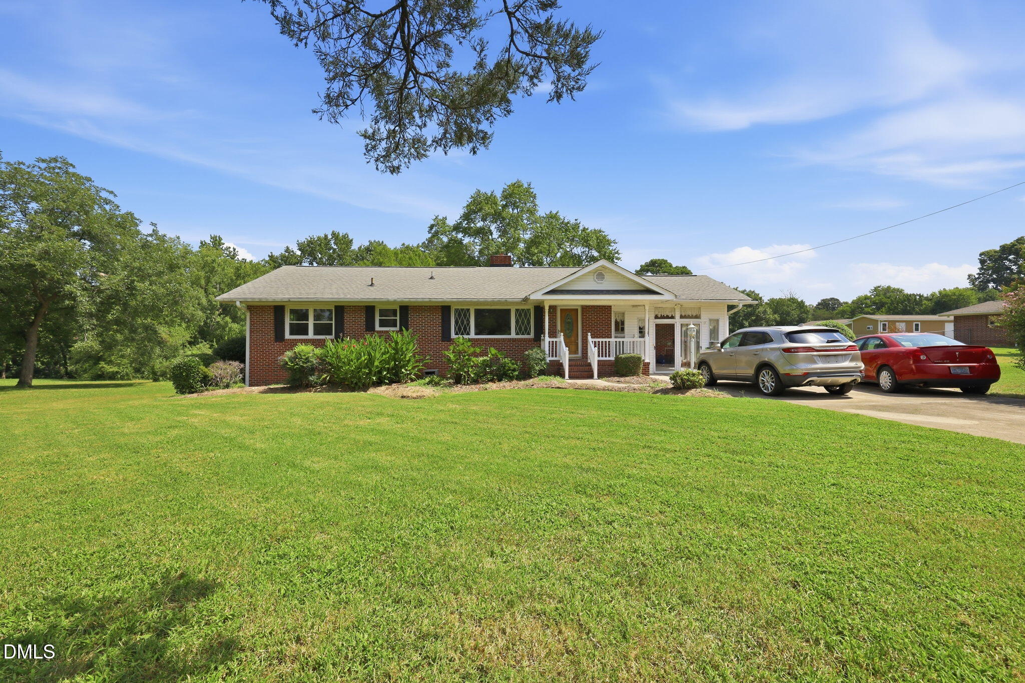 315 Robbins Road Property Photo 1