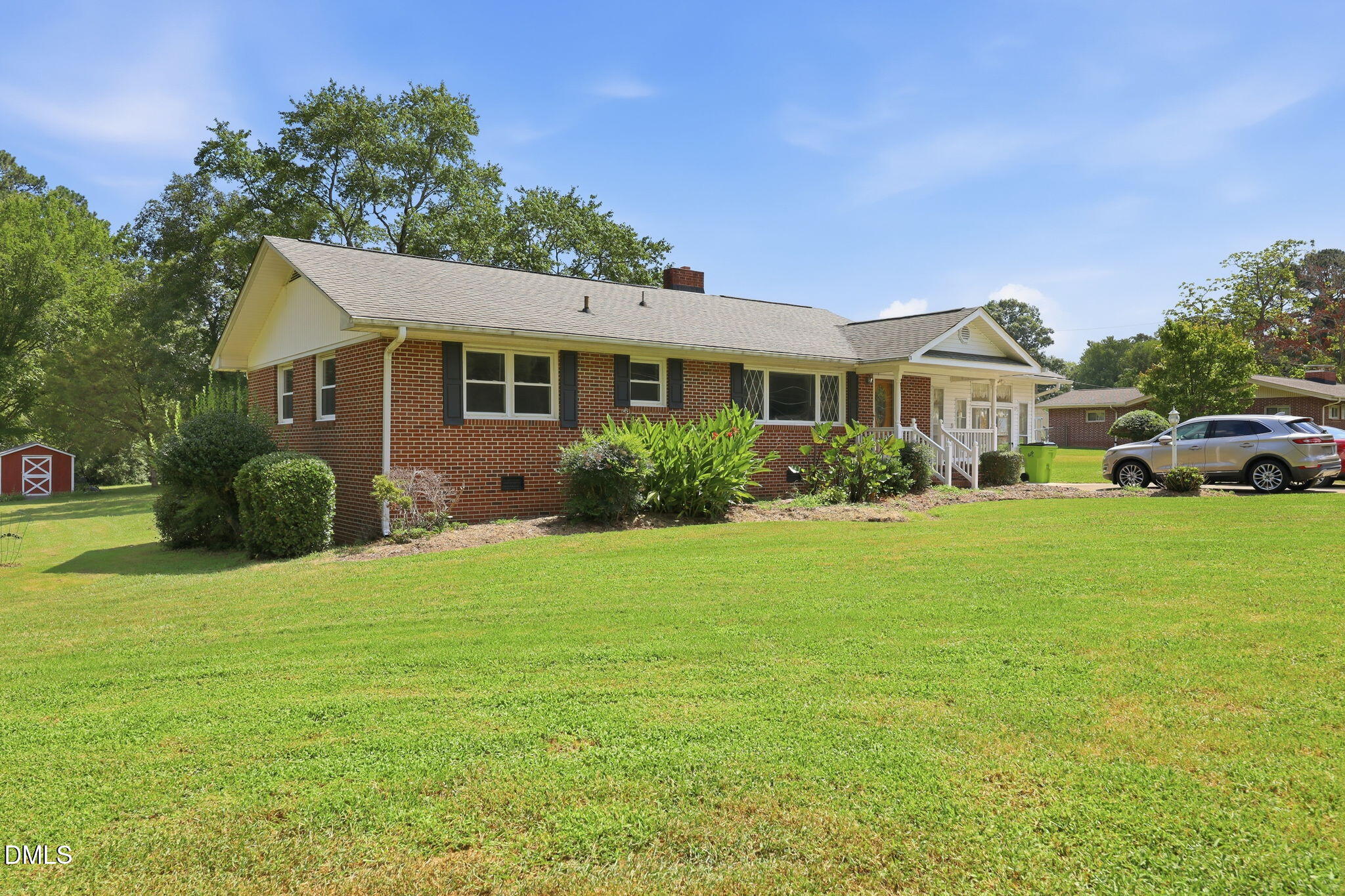 315 Robbins Road Property Photo 2
