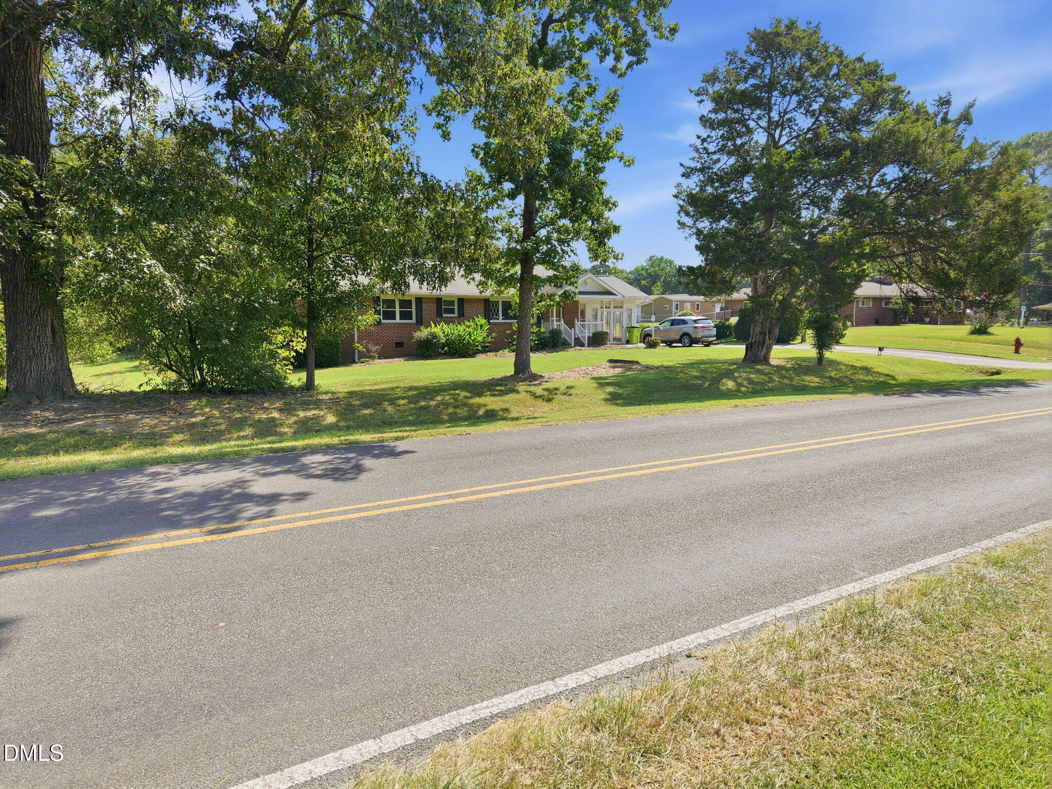 315 Robbins Road Property Photo 4