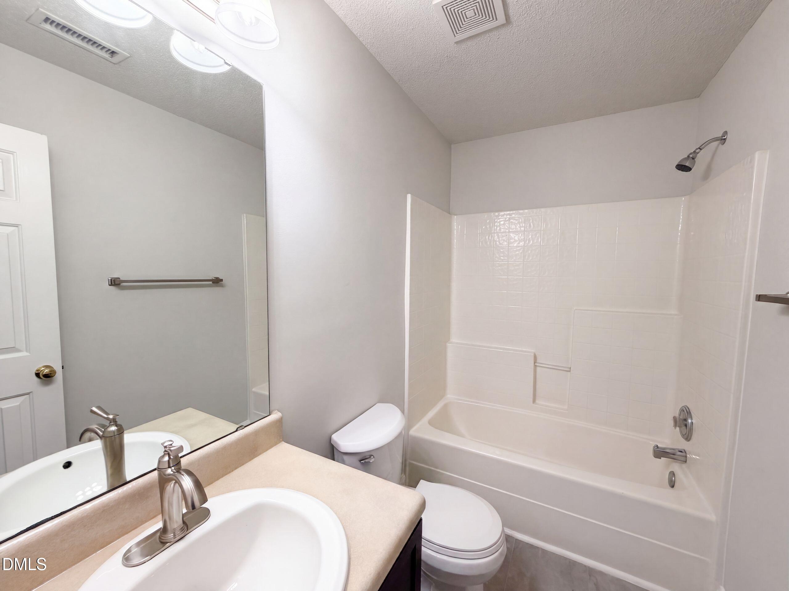 5809 Weddington Road Property Photo 11