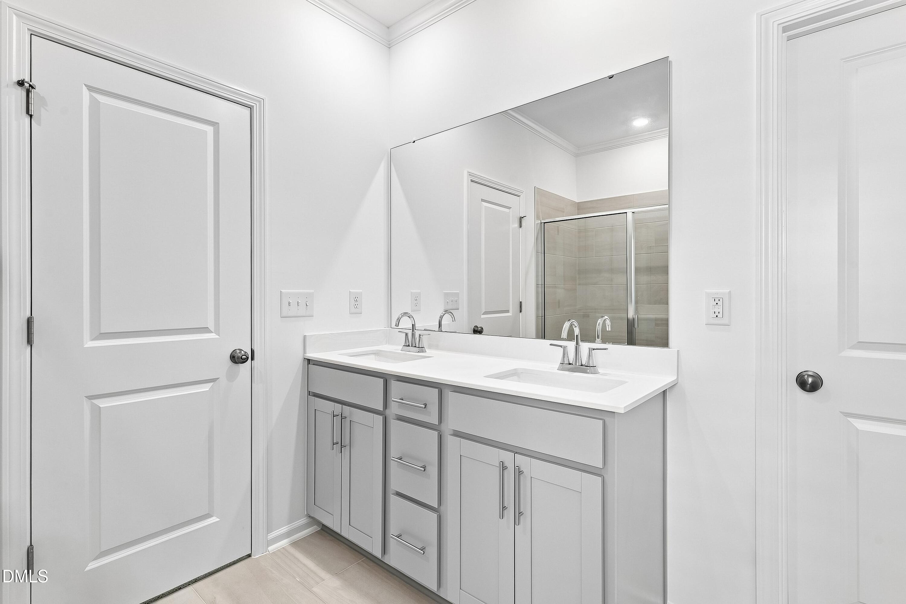 125 Tarnet Trail Property Photo 15