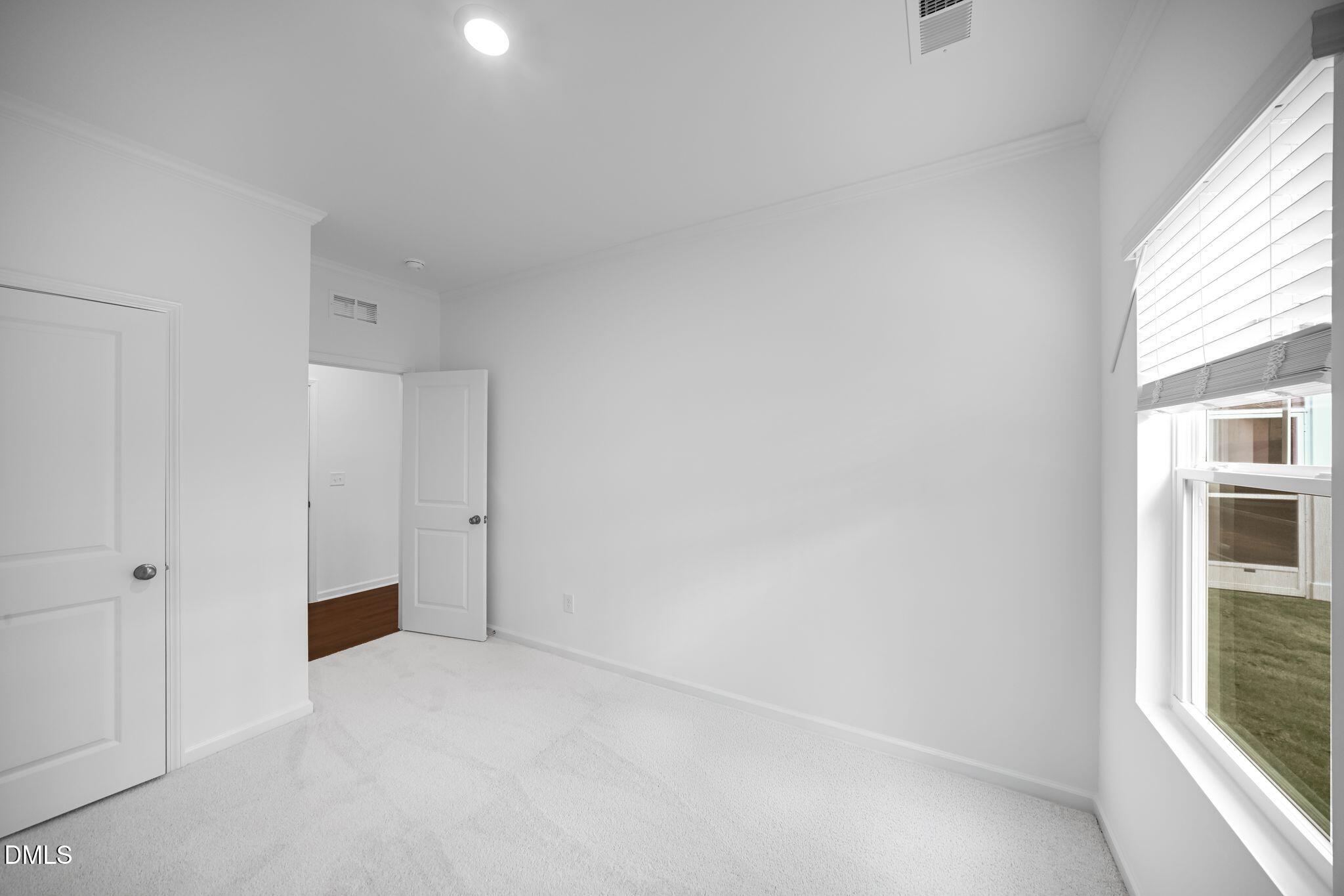 108 Tarnet Trail Property Photo 13