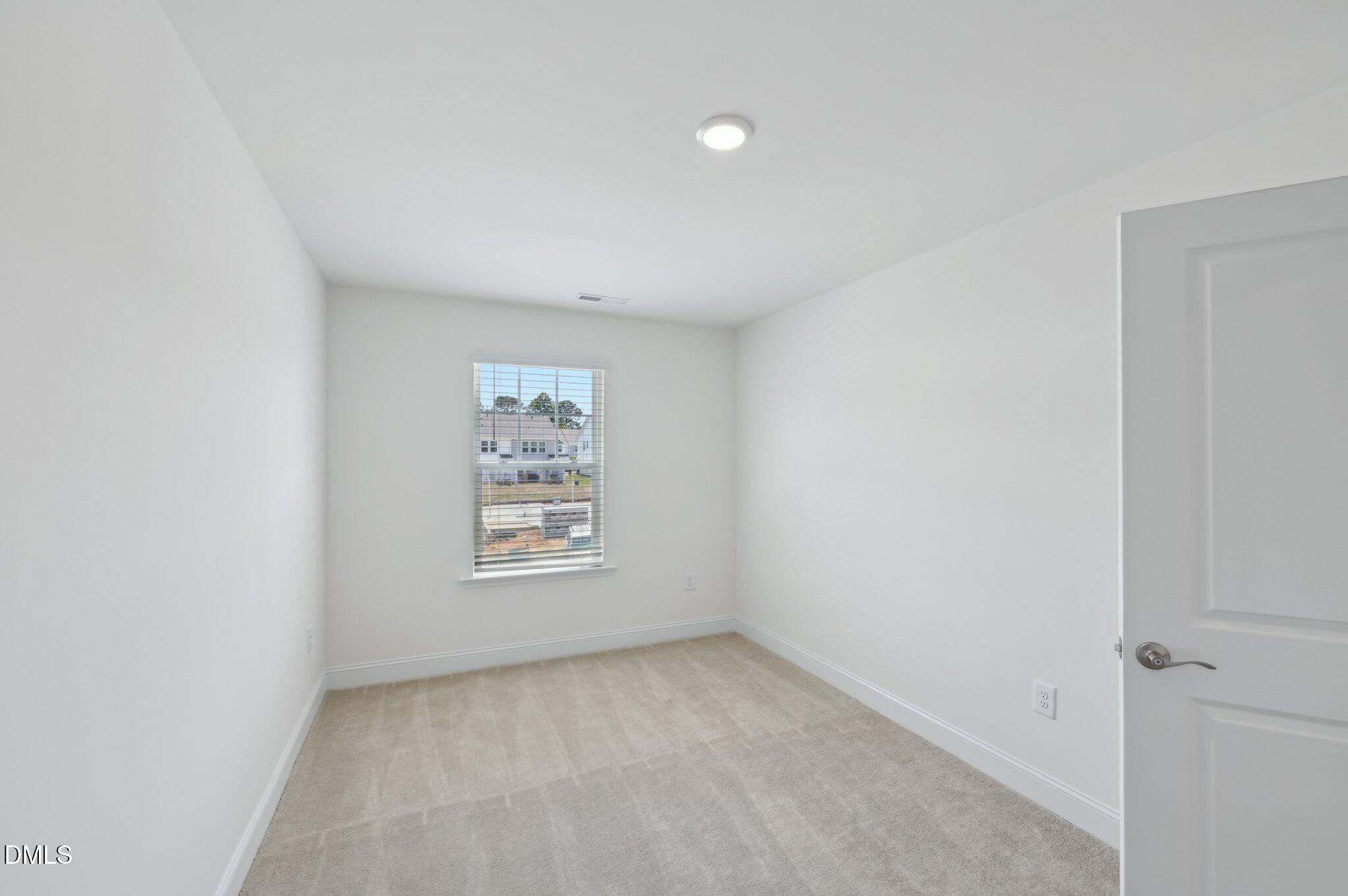 654 Sefton Park Drive Property Photo 29