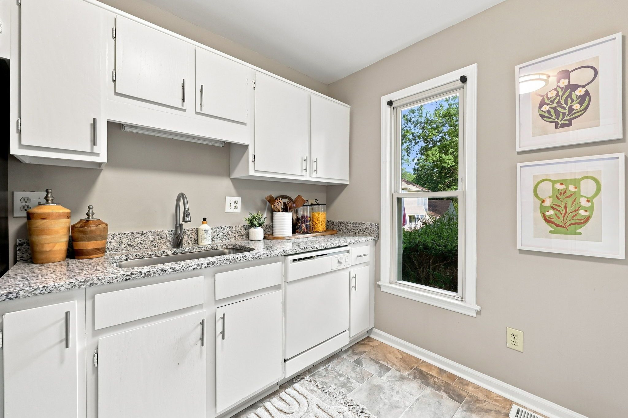 741 Benchmark Drive Property Photo 6
