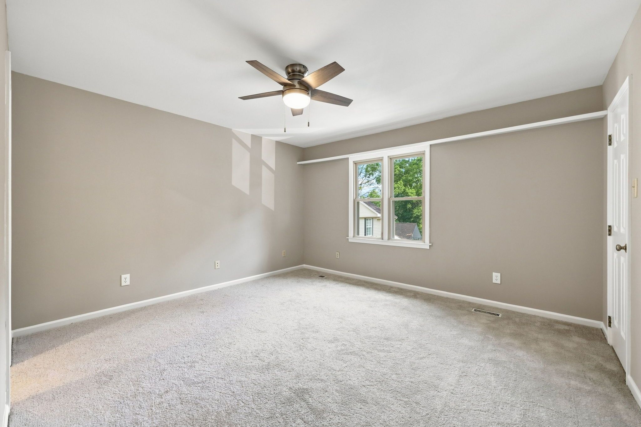 741 Benchmark Drive Property Photo 17