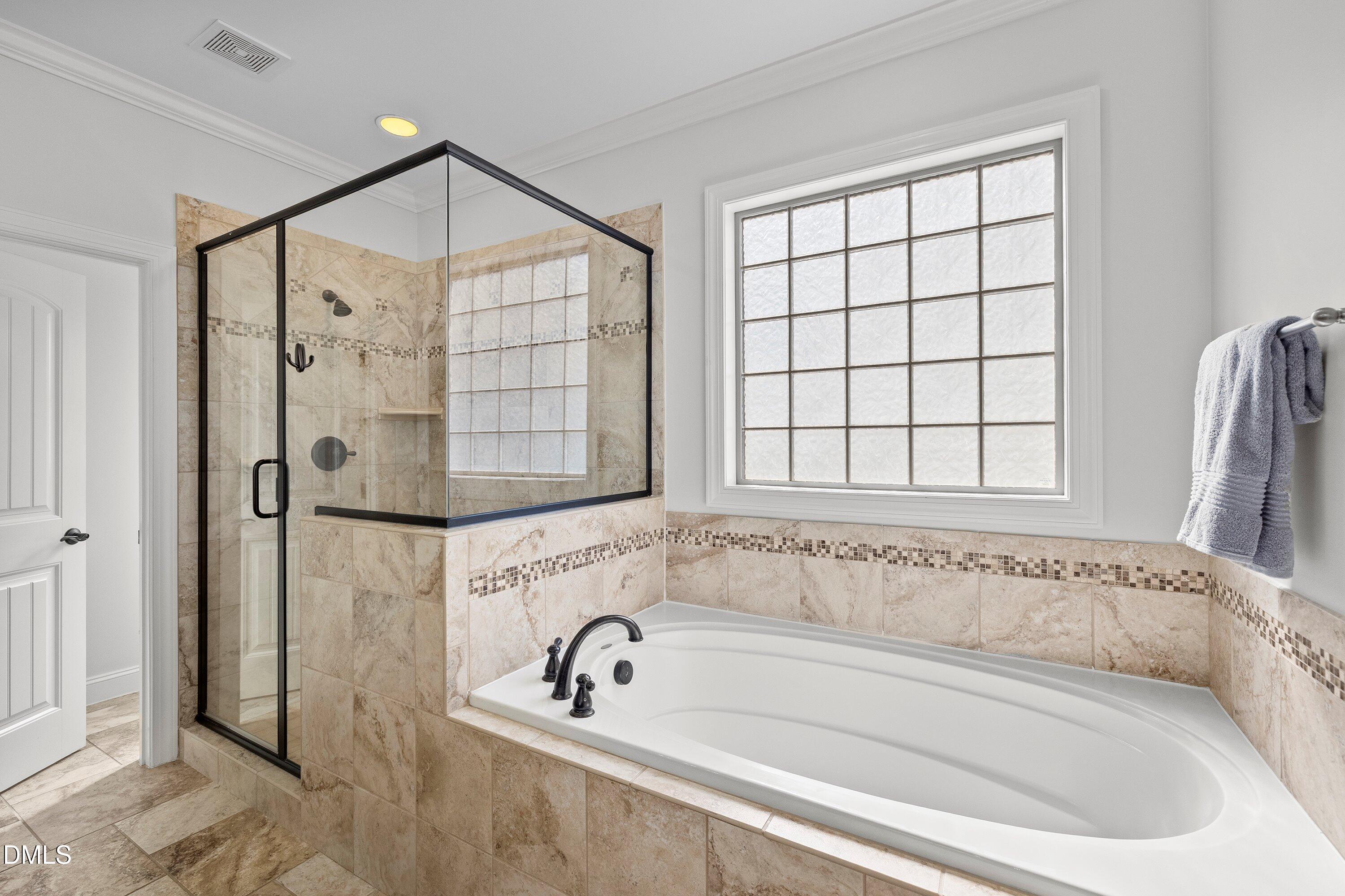 308 Stearns Way Property Photo 33