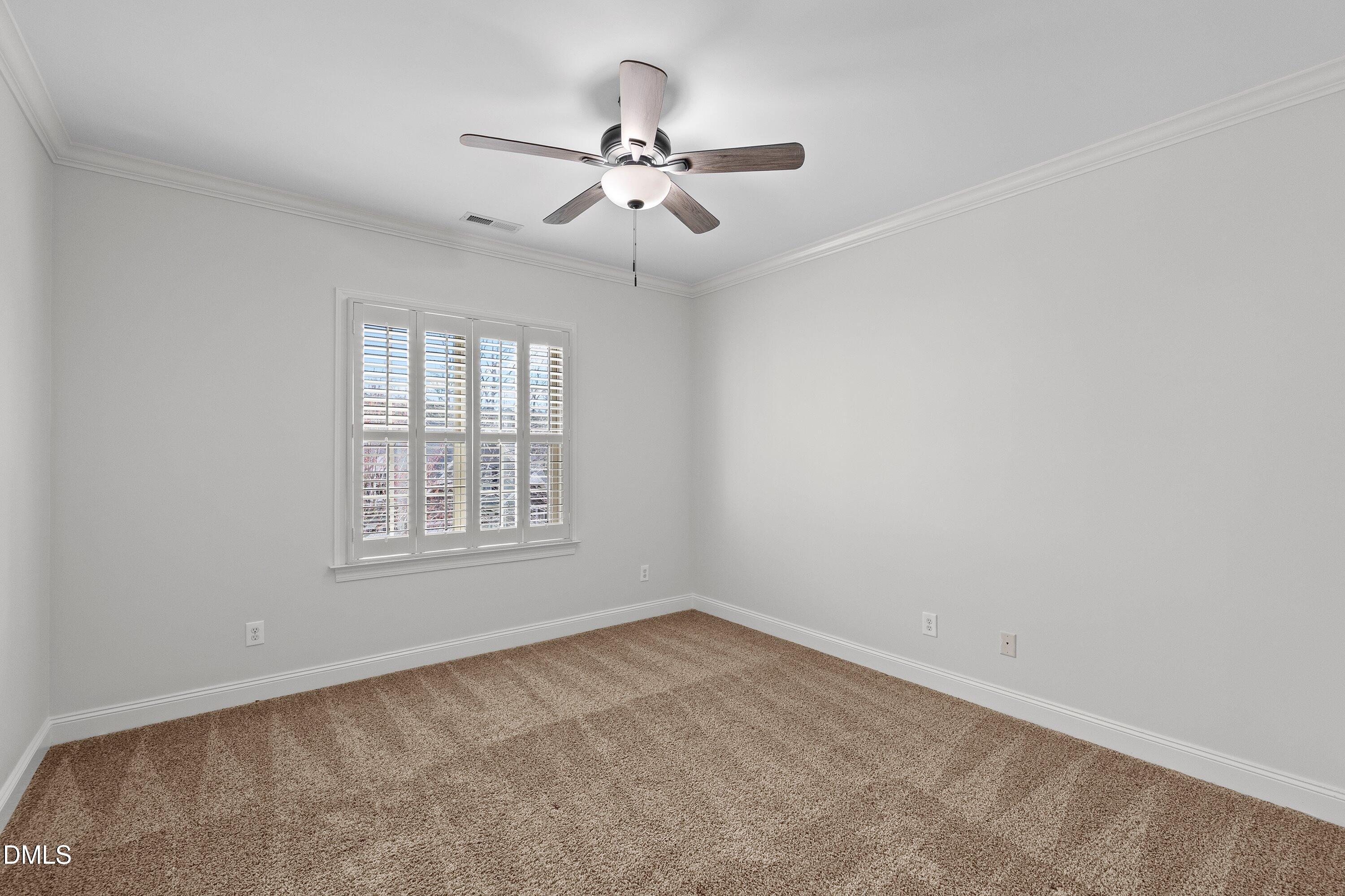 308 Stearns Way Property Photo 36