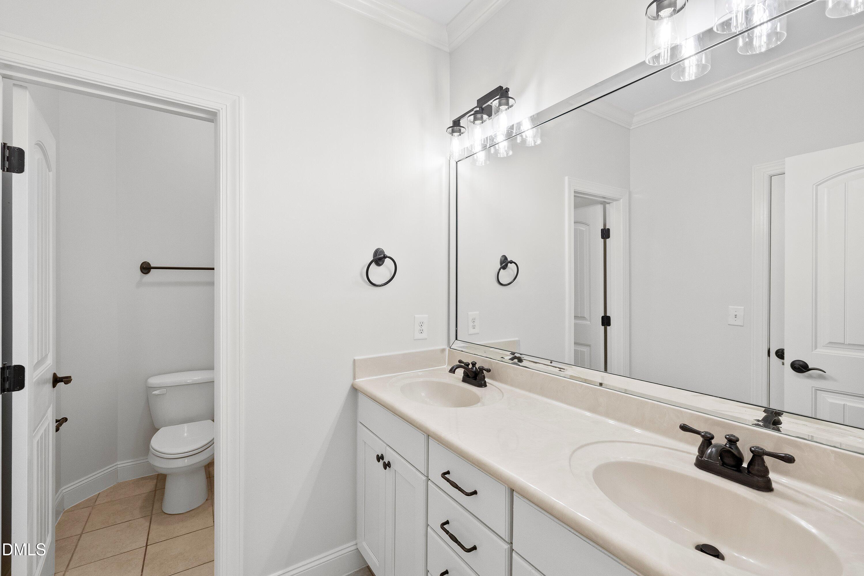 308 Stearns Way Property Photo 40