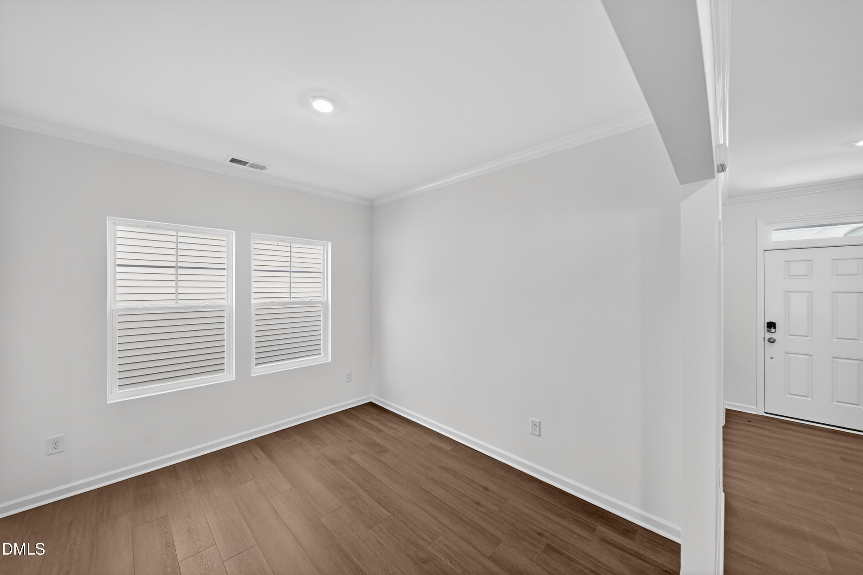 652 Morning Light Drive Property Photo 4