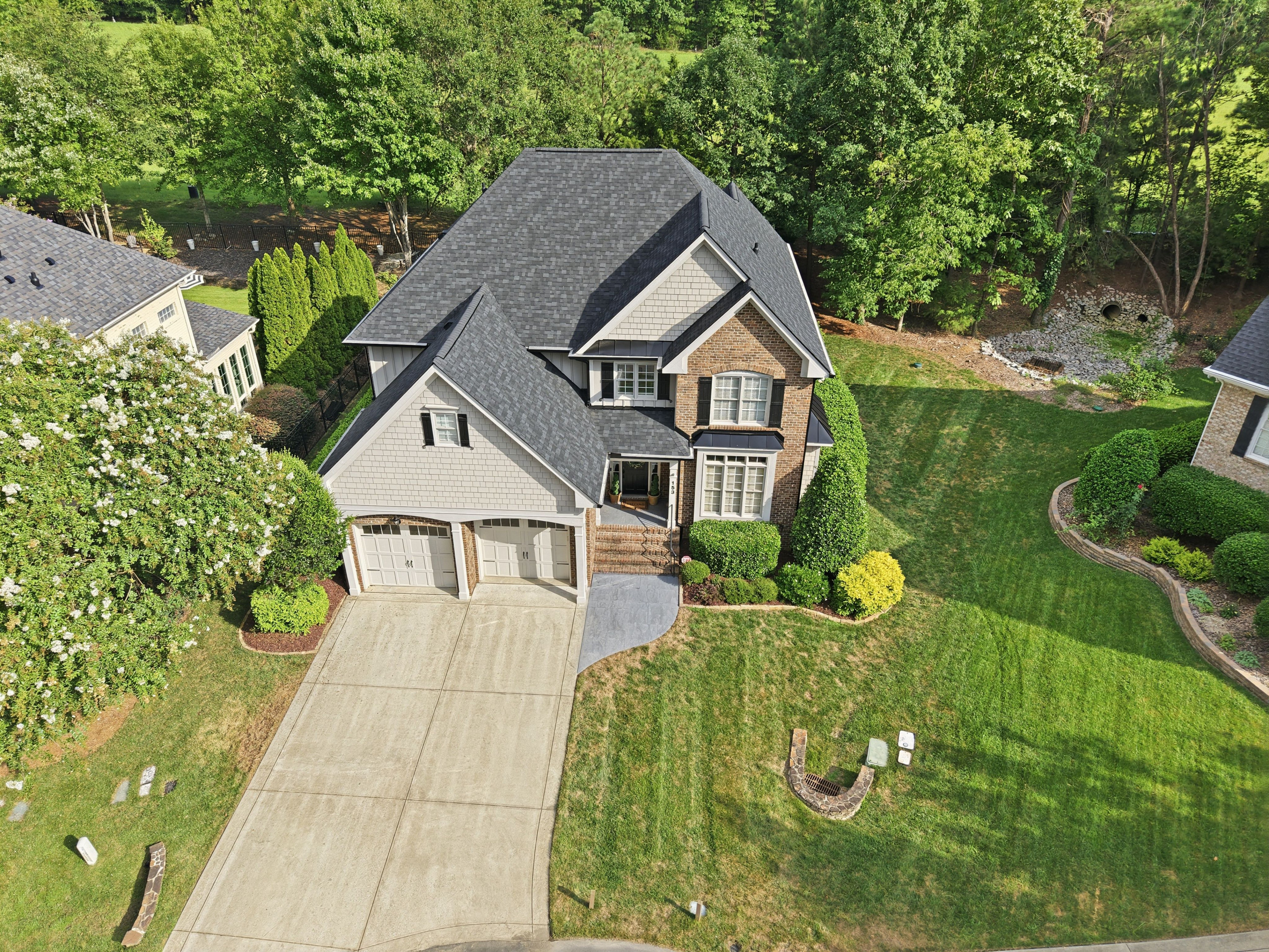 153 Edgewood Drive Property Photo 2