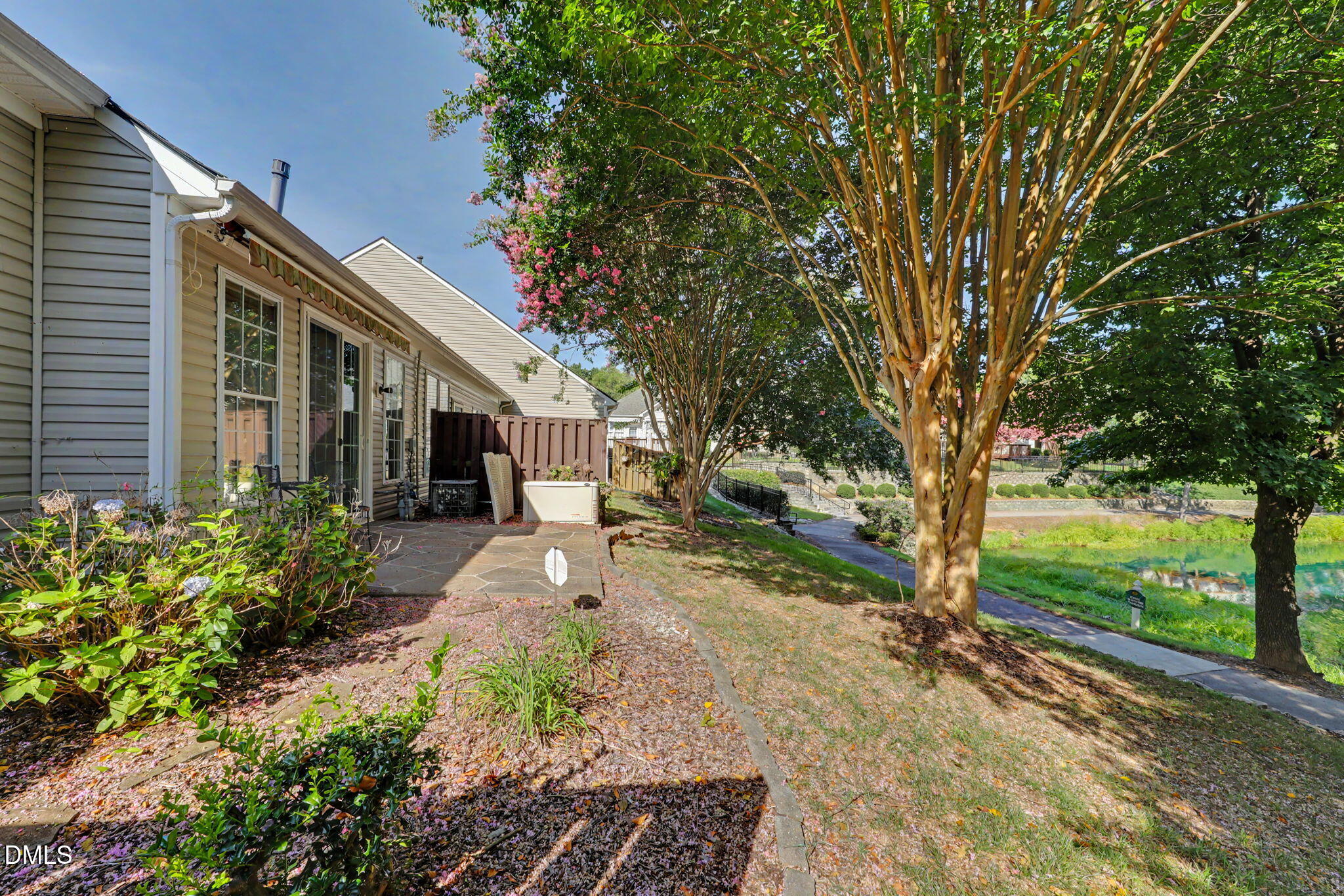 405 Sawgrass Hill Court Property Photo 20