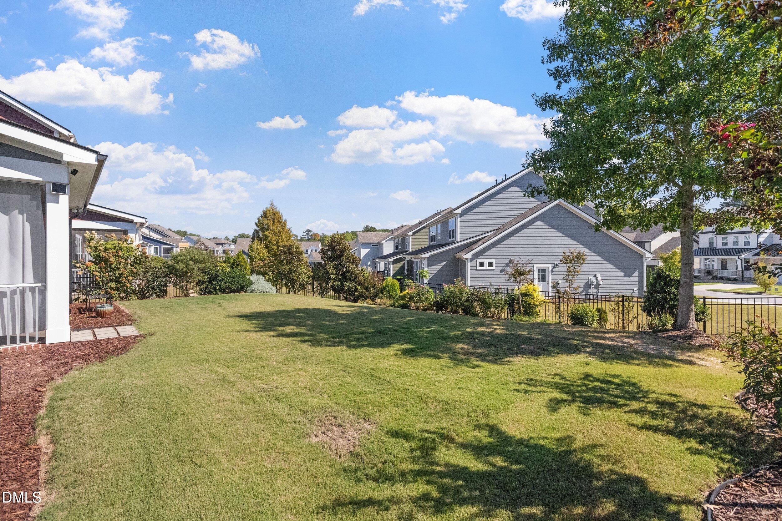 229 Sweetbriar Rose Court Property Photo 47