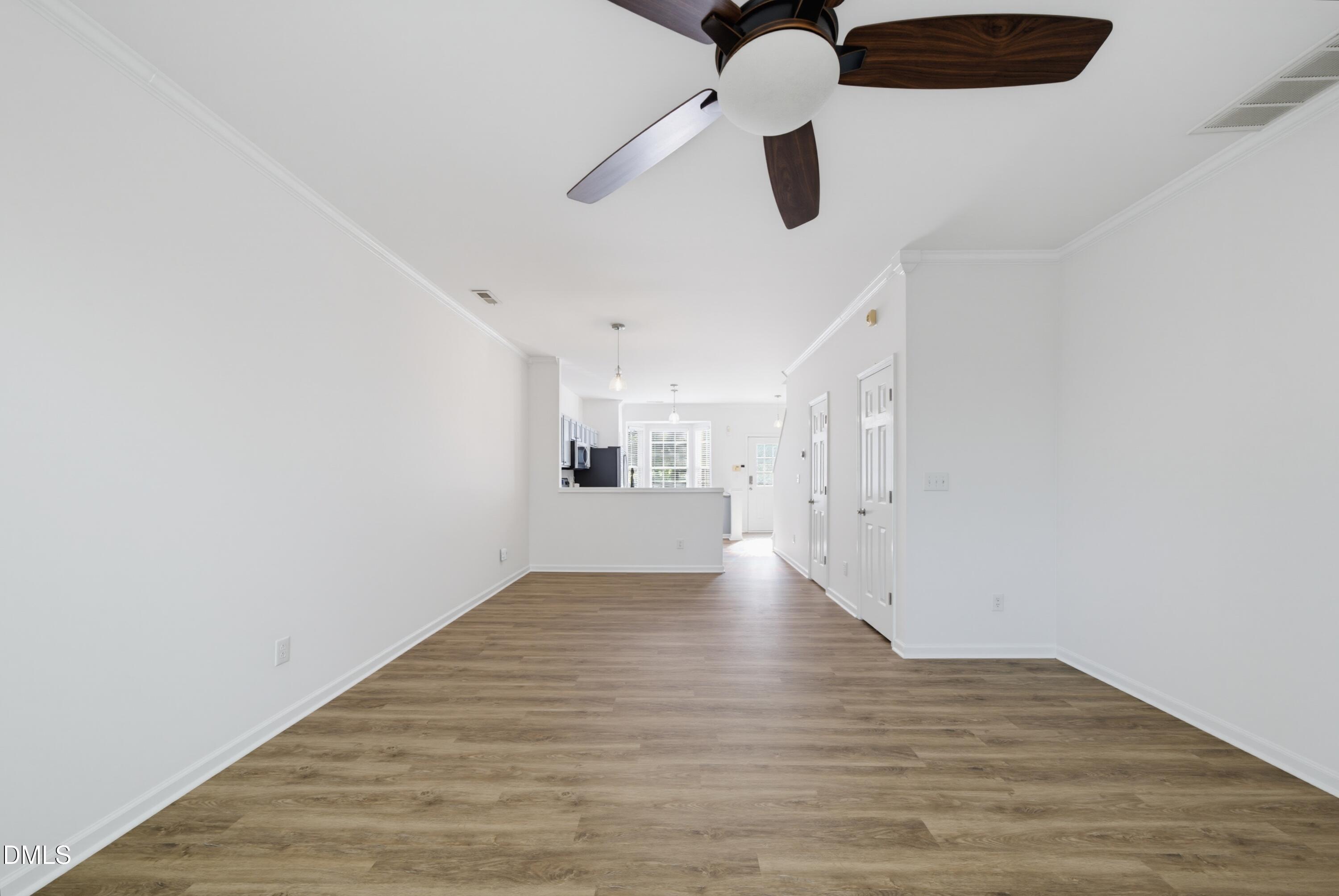 1610 Brook Fern Way Property Photo 13