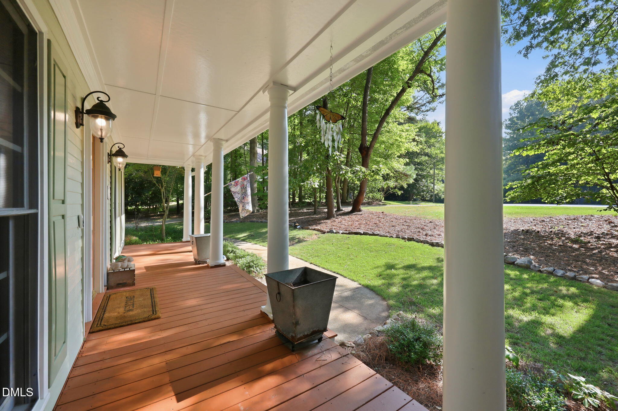 6104 King Croydon Court Property Photo 6