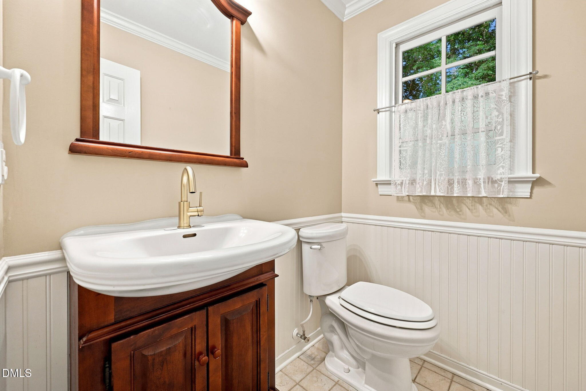6104 King Croydon Court Property Photo 22