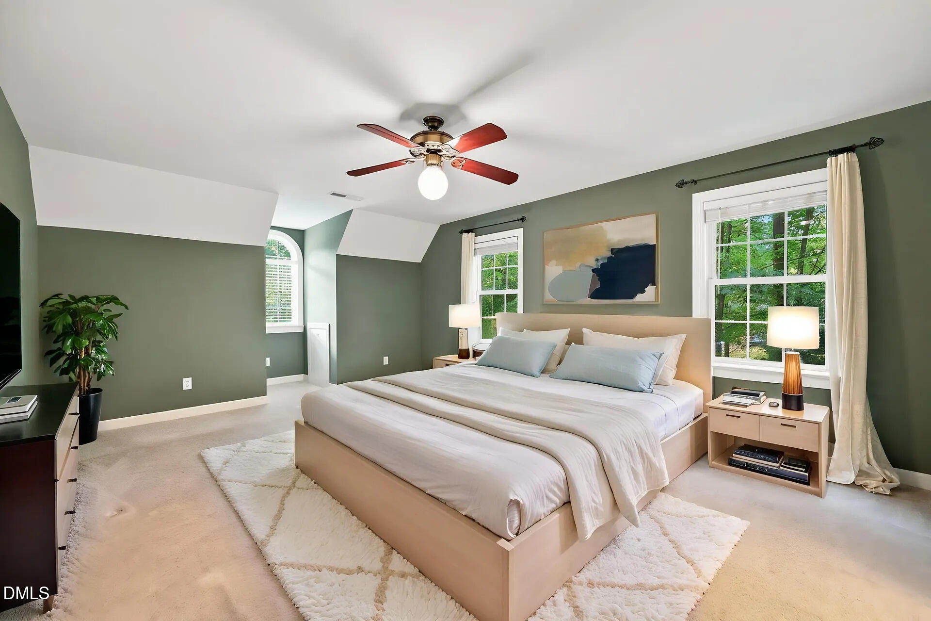 6104 King Croydon Court Property Photo 23