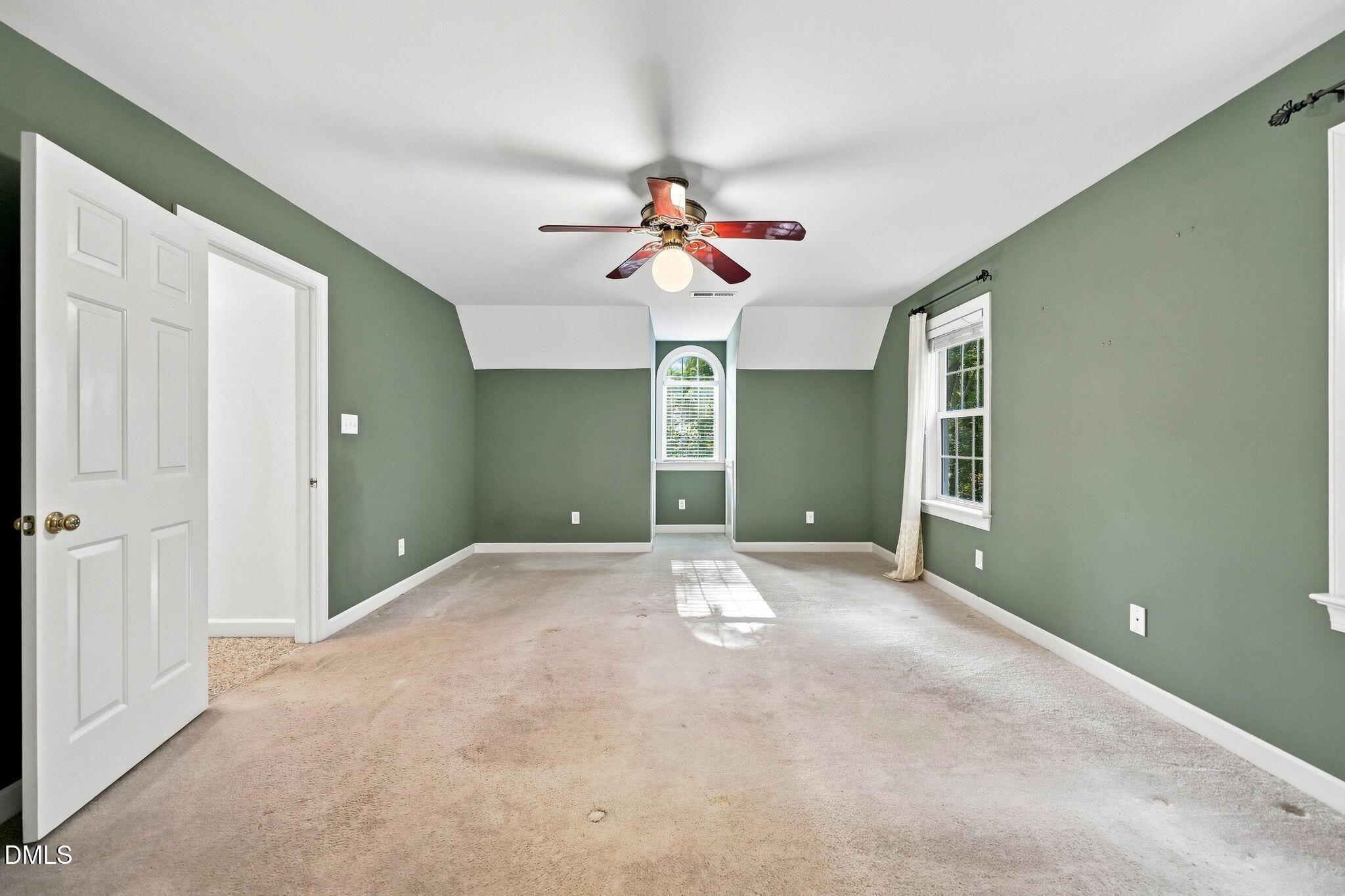 6104 King Croydon Court Property Photo 24