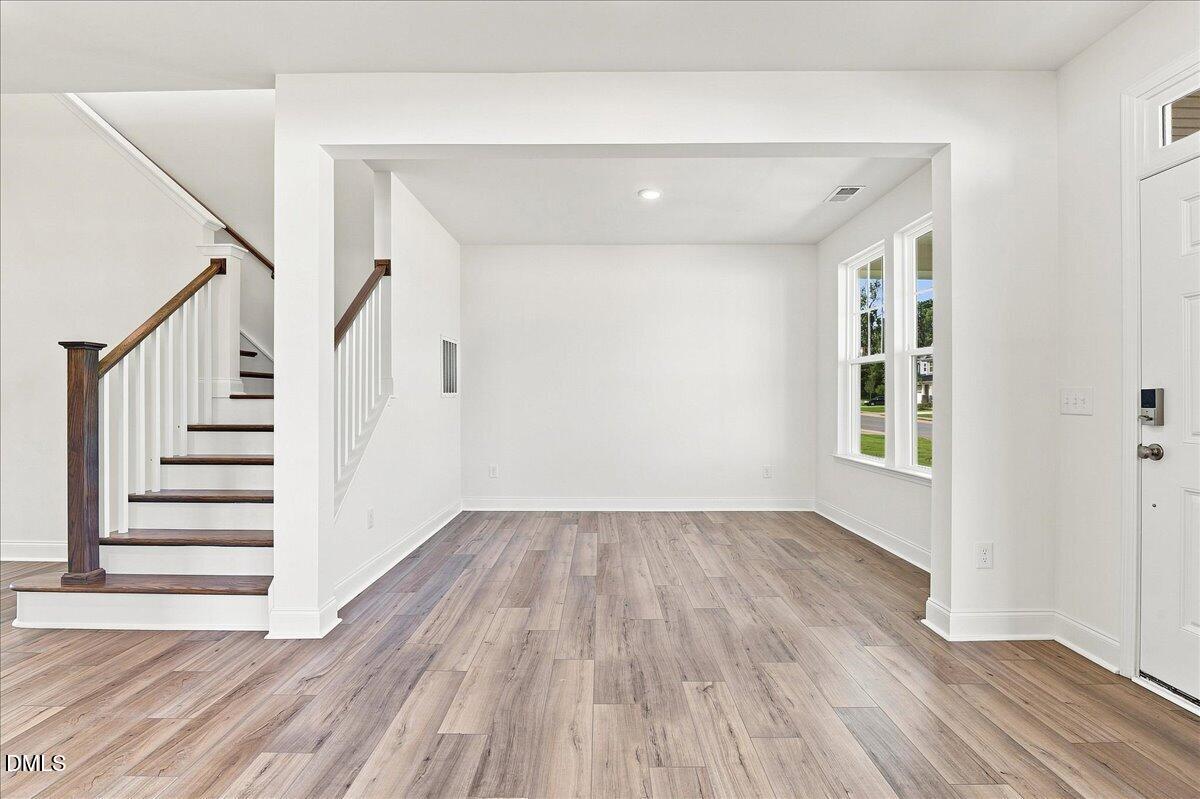 451 Parklane Drive Property Photo 3