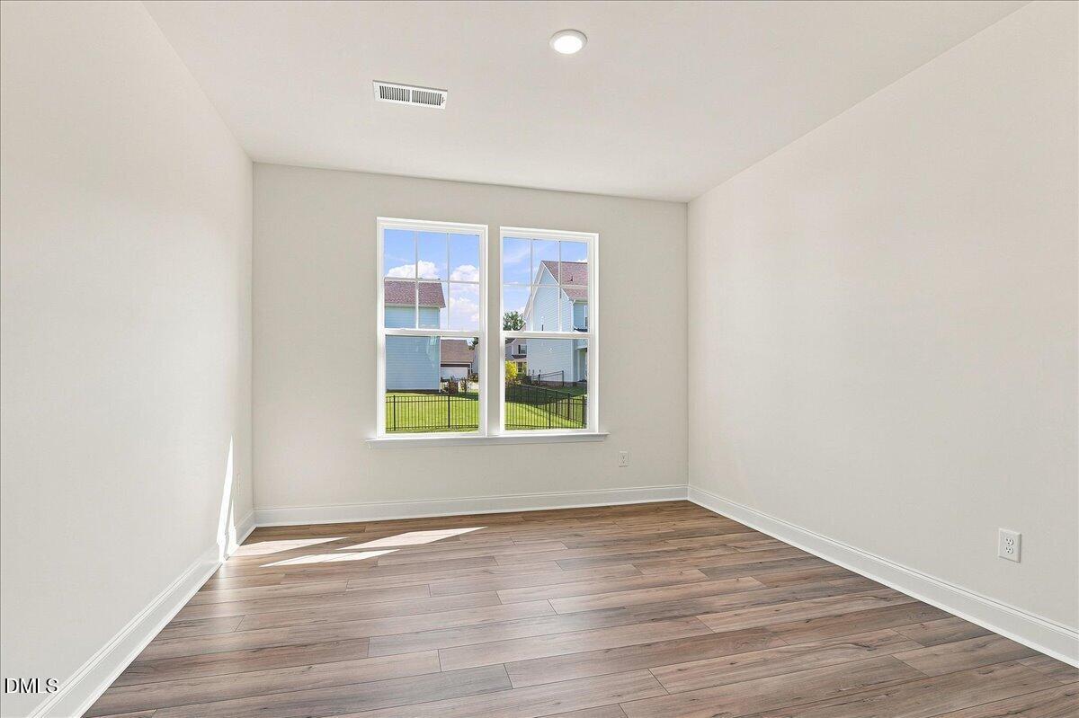 451 Parklane Drive Property Photo 12