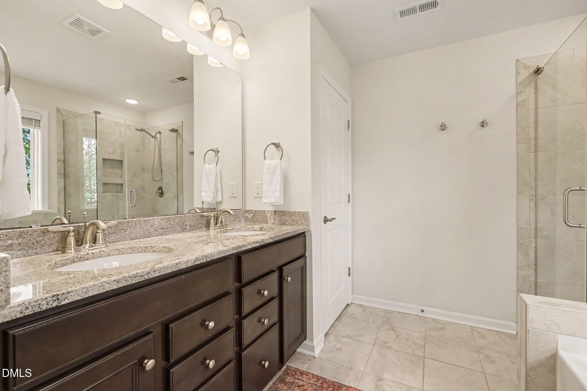 2693 Impulsion Drive Property Photo 24
