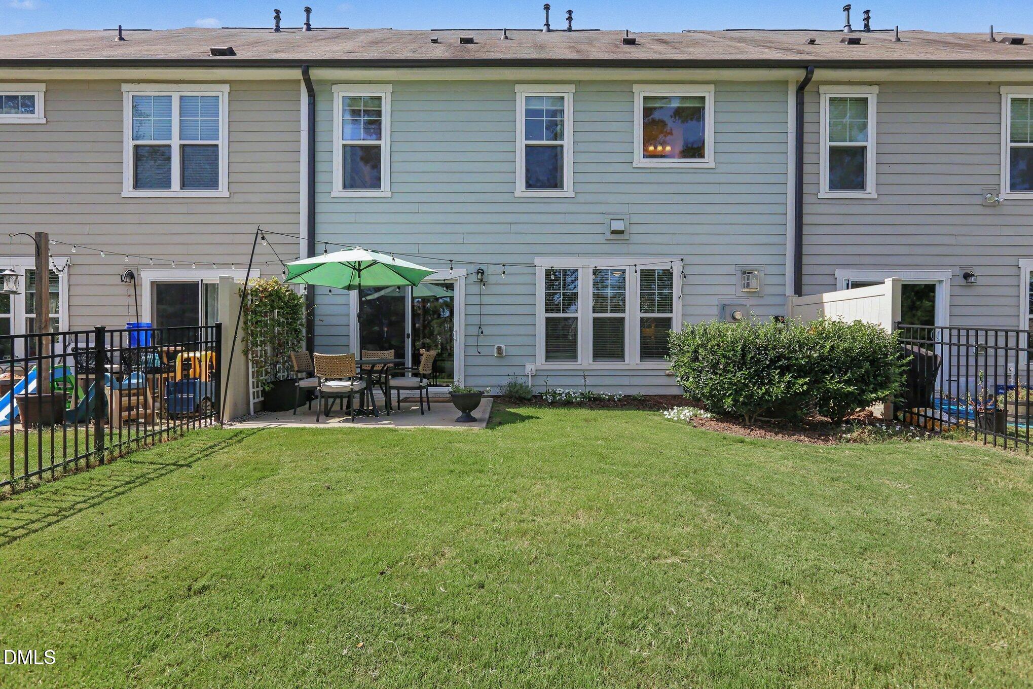 2693 Impulsion Drive Property Photo 26