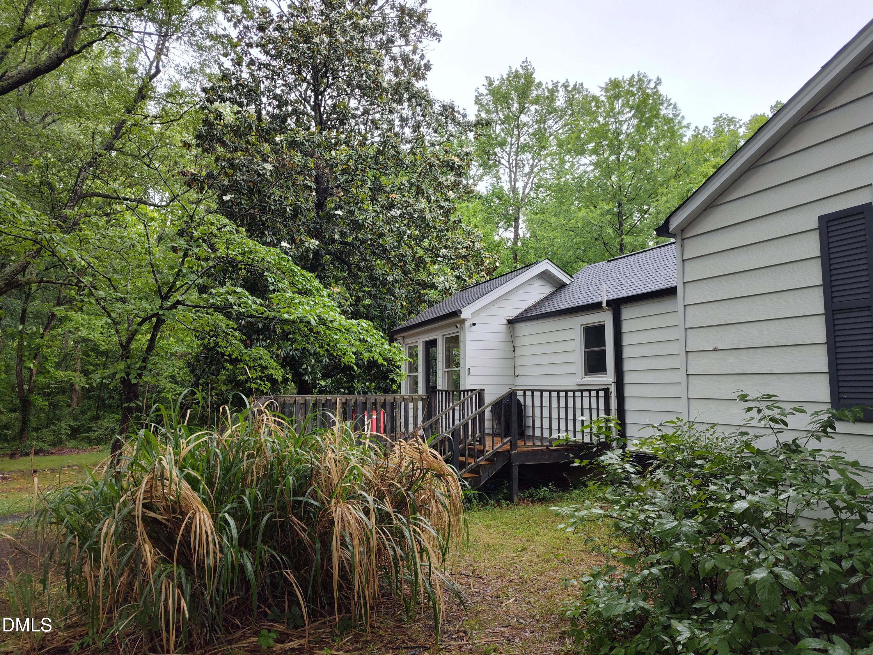 808 Glenco Road Property Photo 6