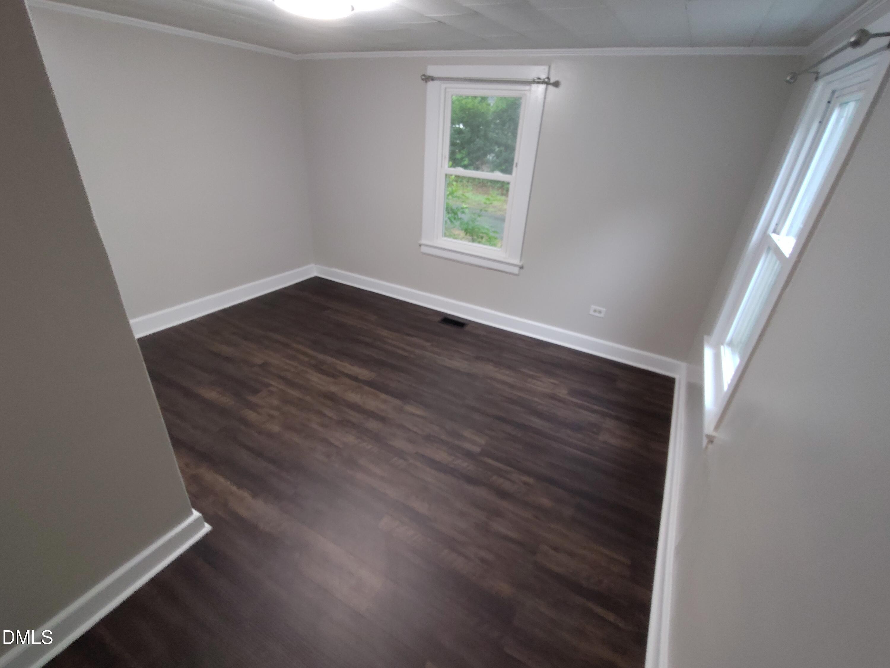 808 Glenco Road Property Photo 14