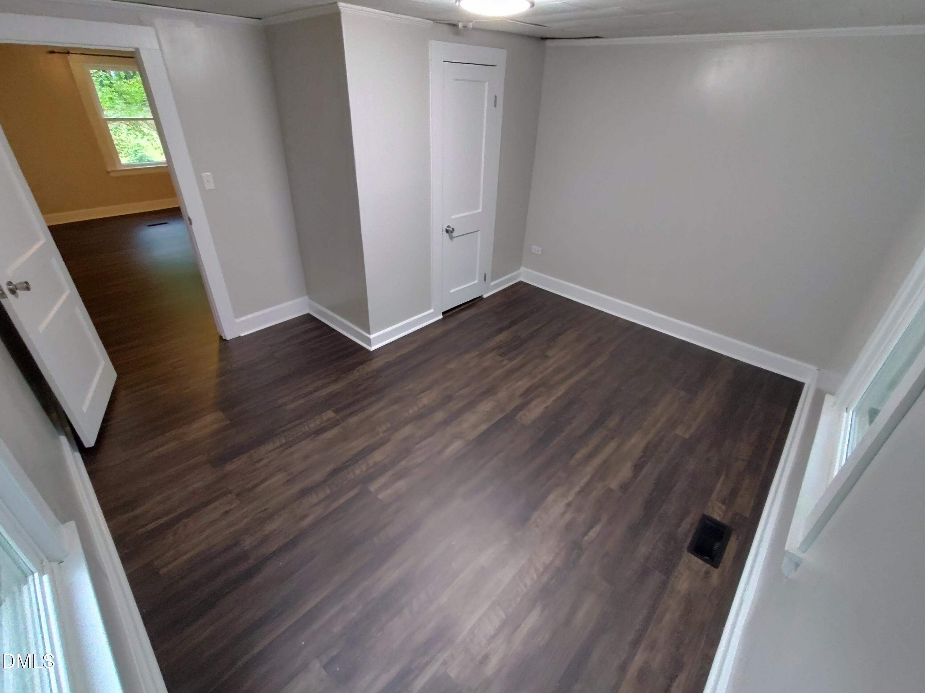 808 Glenco Road Property Photo 15