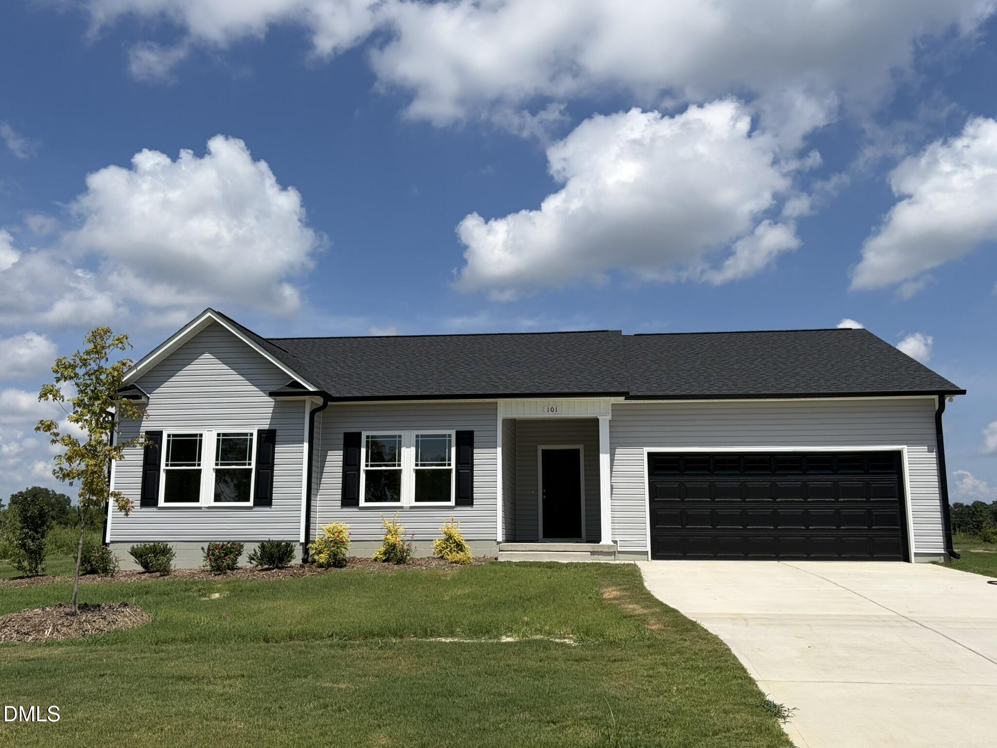101 Barbour's Place Drive Property Photo 1