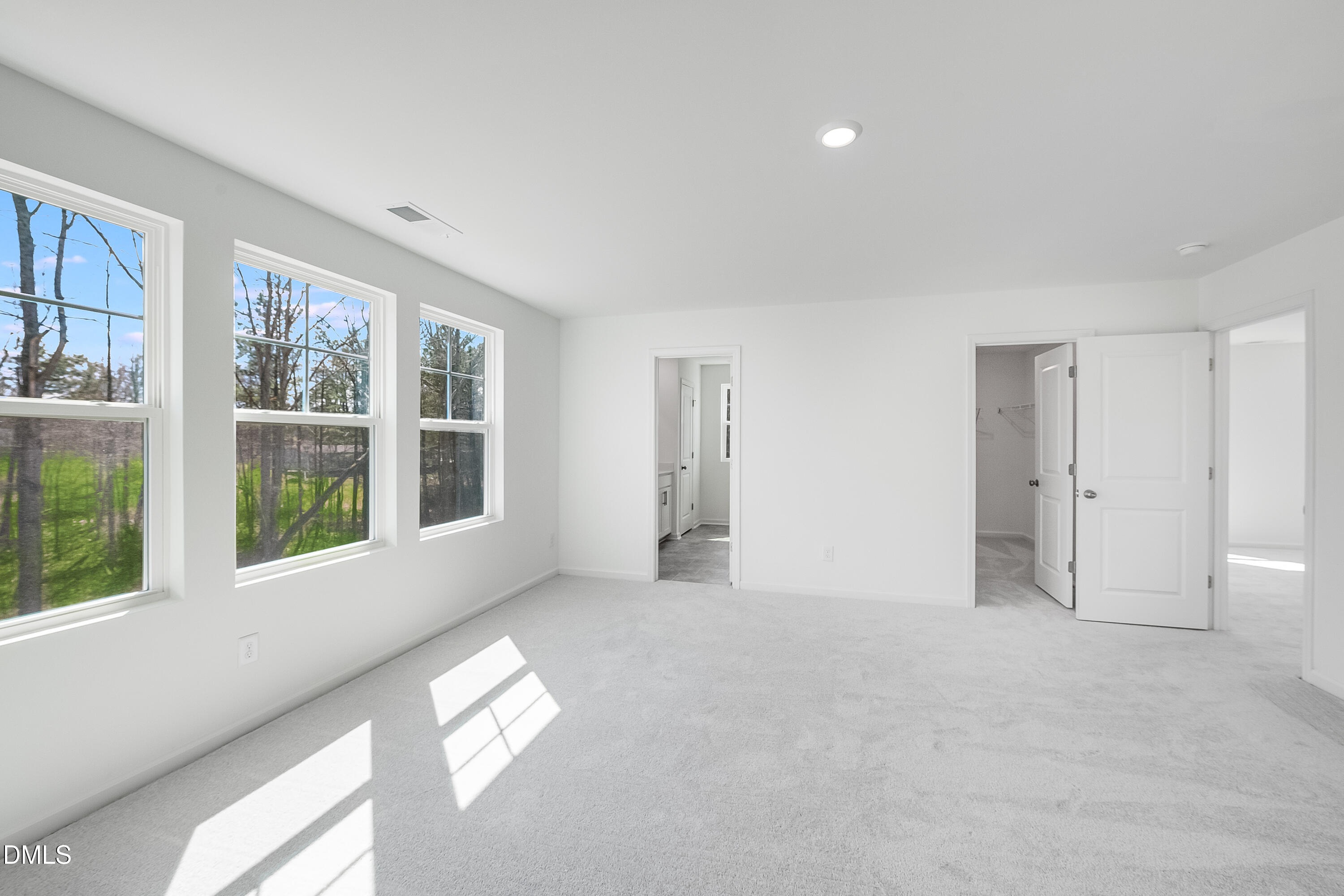 1040 Red Finch Way Property Photo 26