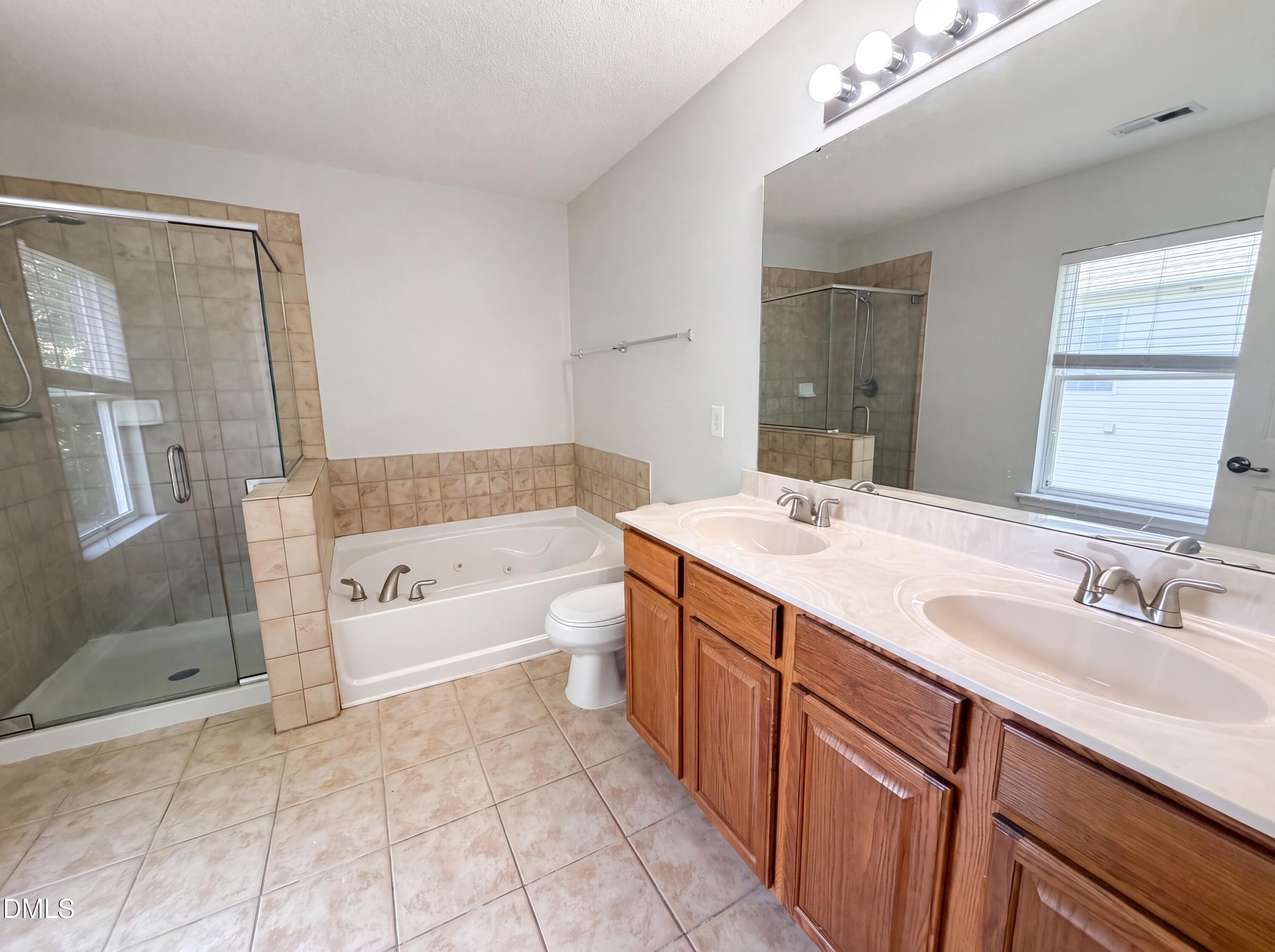 506 Hillview Drive Property Photo 12
