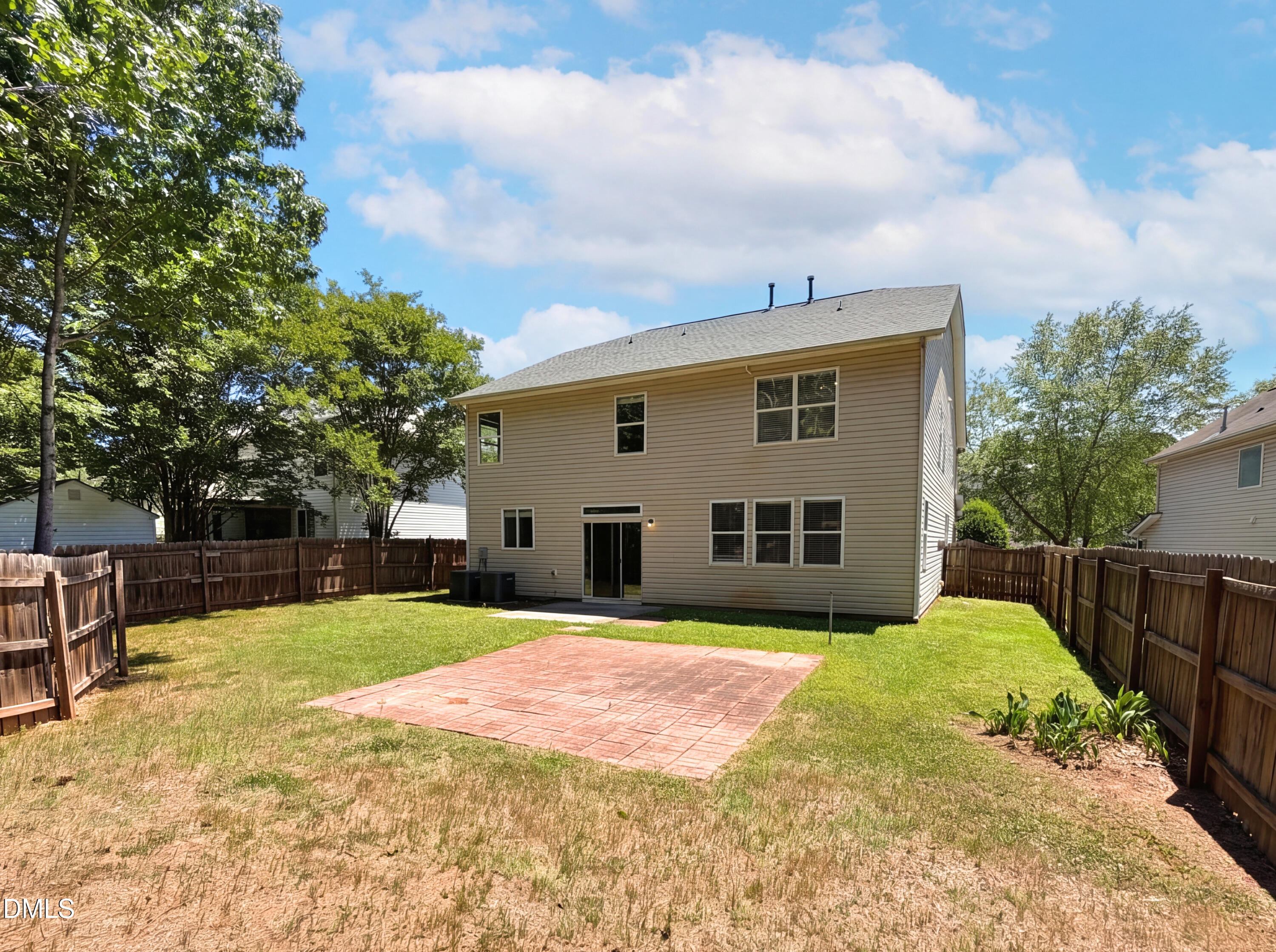 506 Hillview Drive Property Photo 14