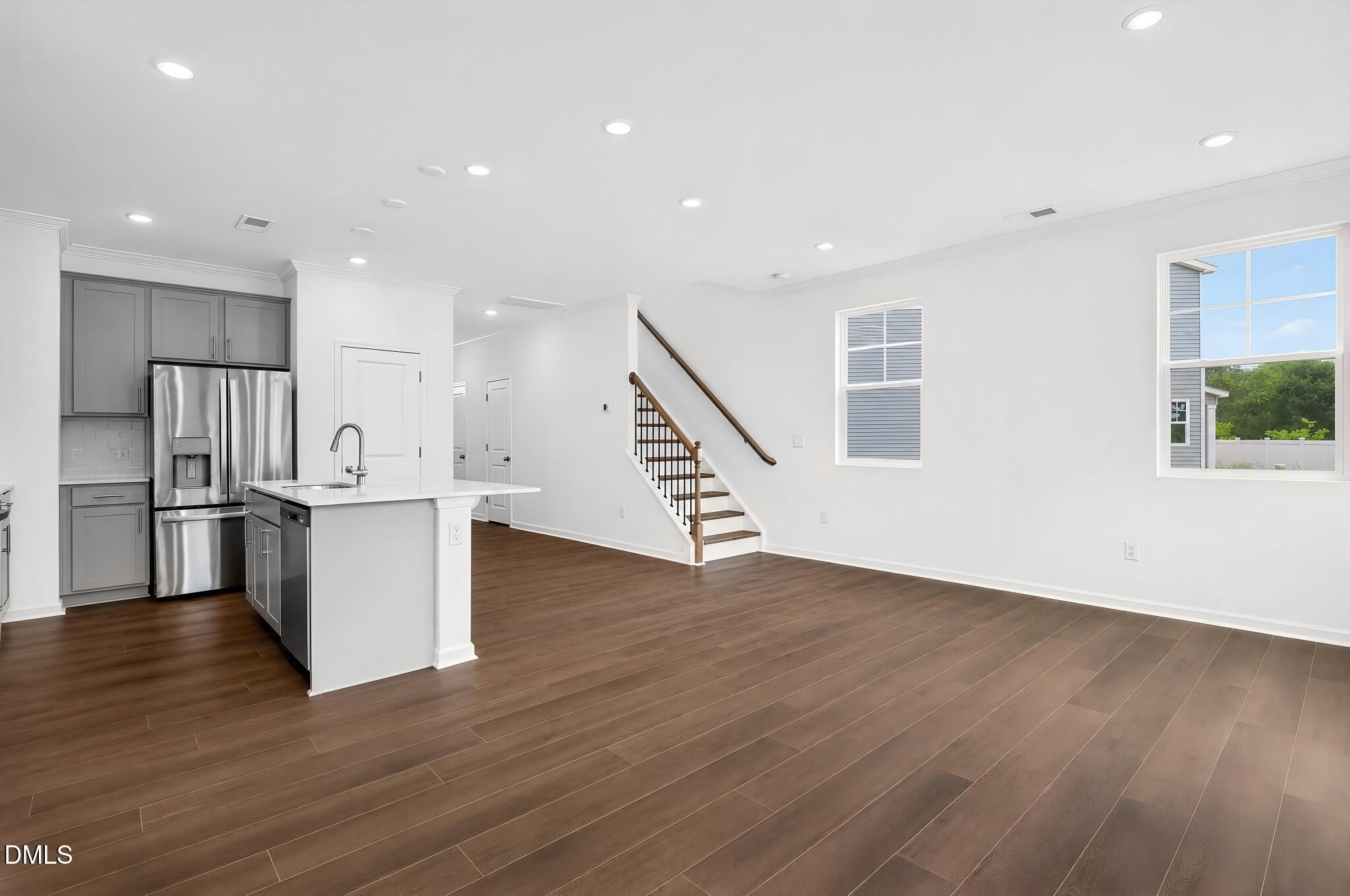 224 Blossom Field Way Property Photo 5