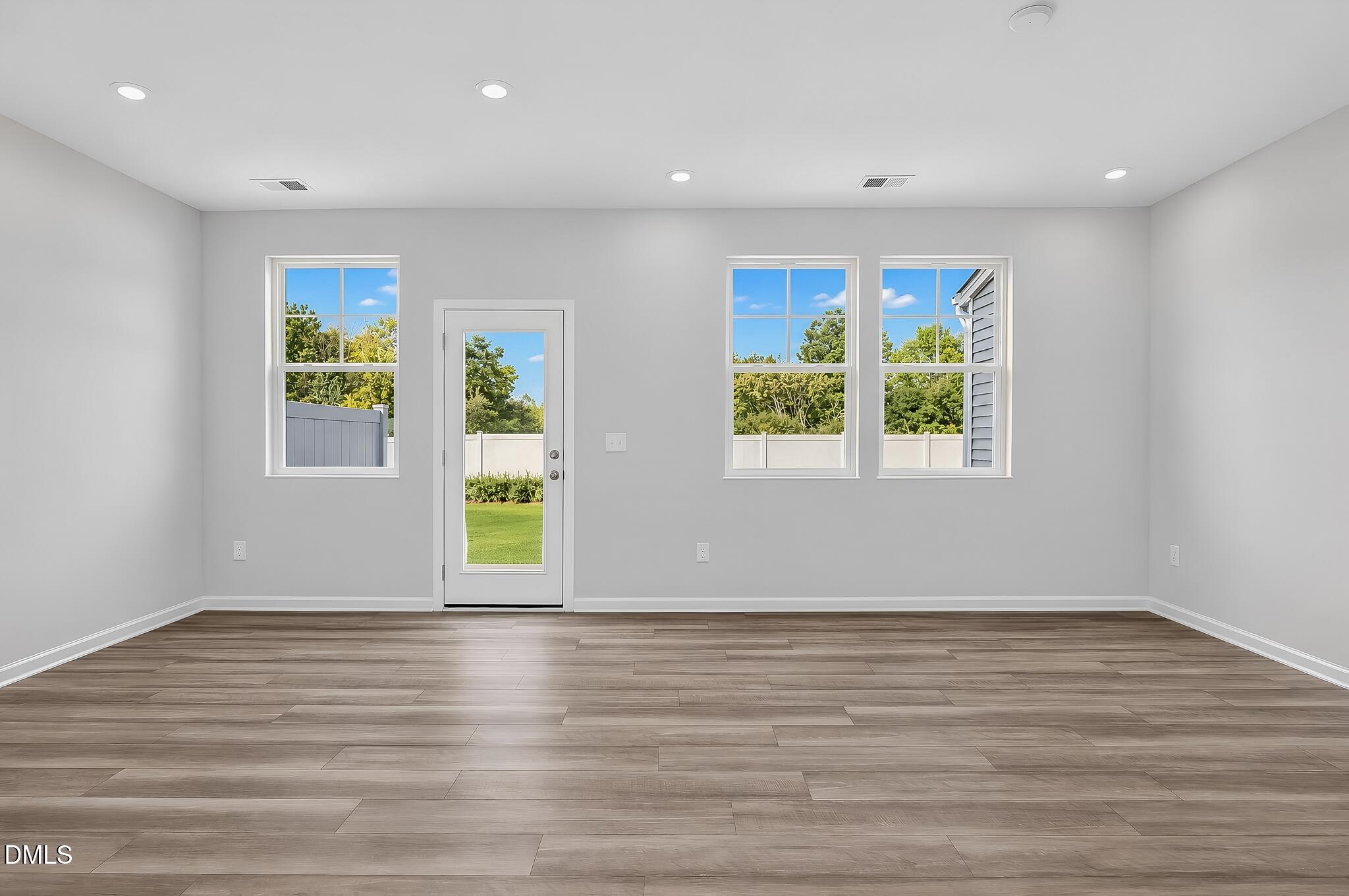 224 Blossom Field Way Property Photo 14