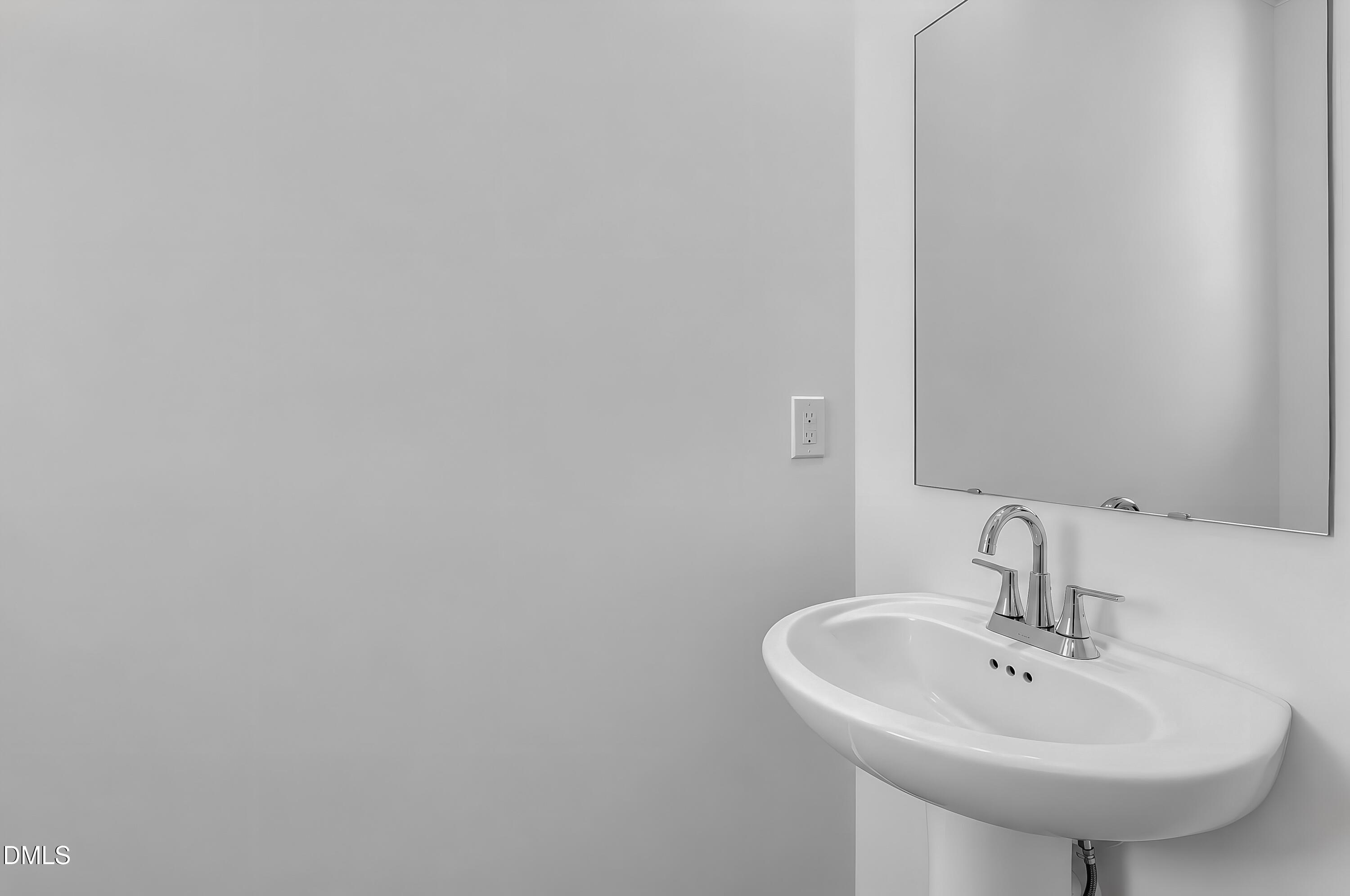 220 Blossom Field Way Property Photo 5