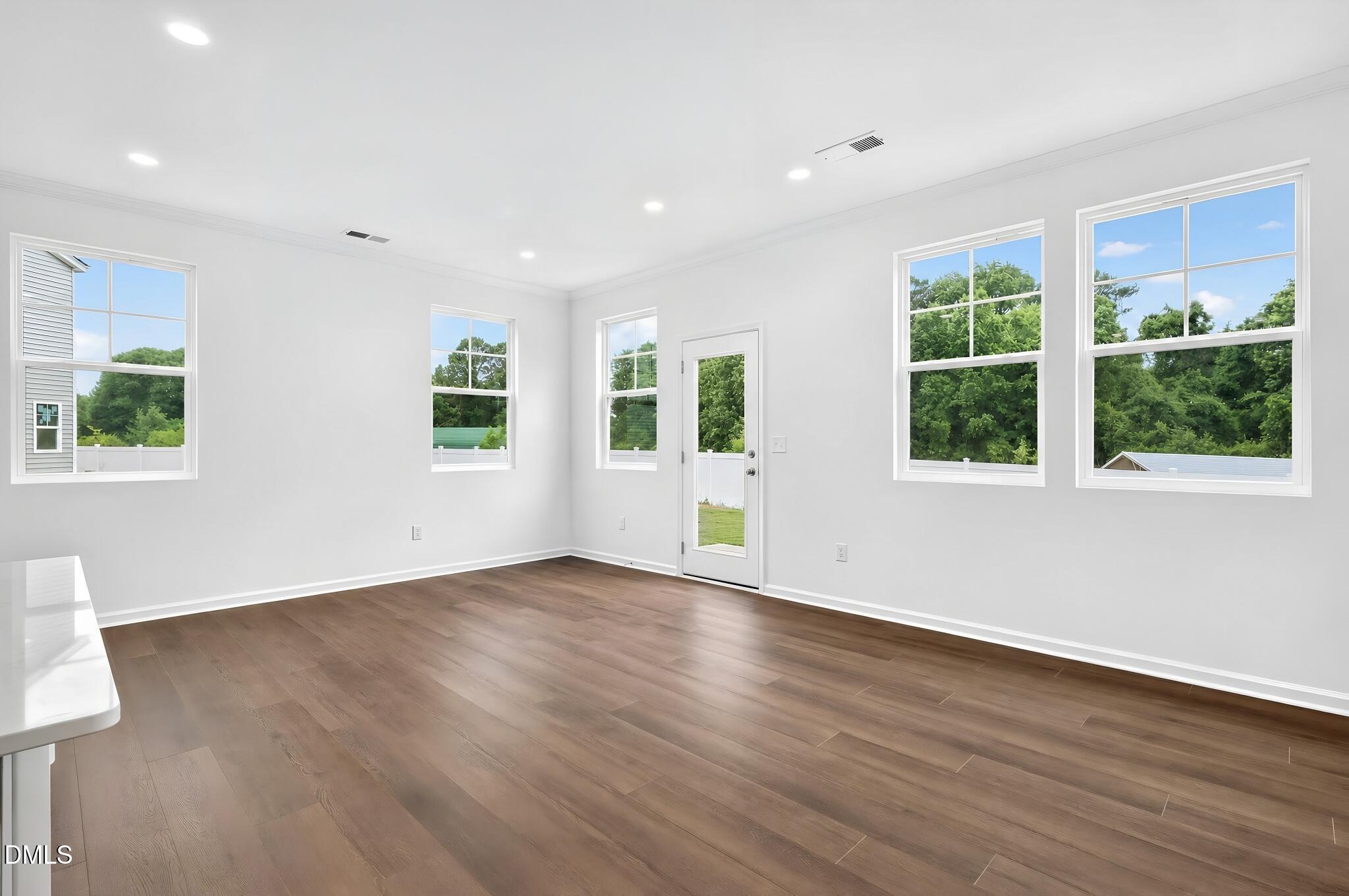 220 Blossom Field Way Property Photo 7